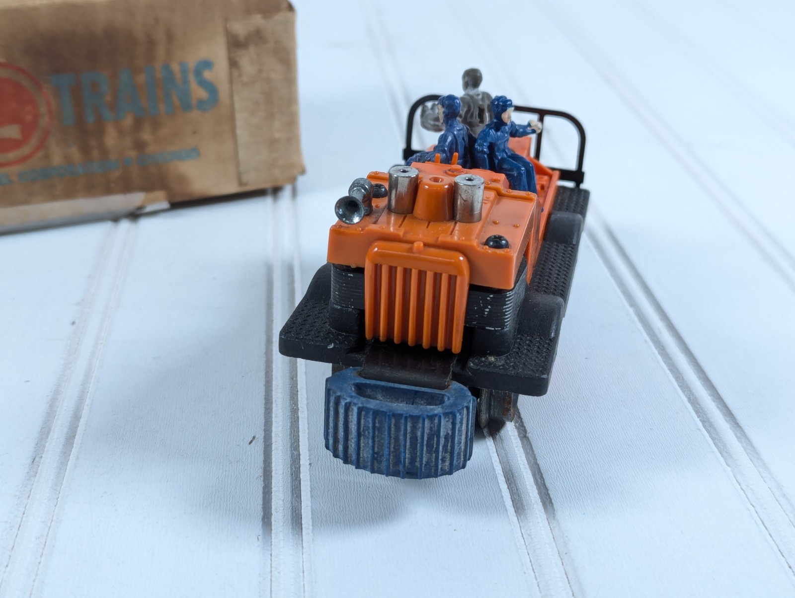 Lionel #50 O Gauge Gang Car Motorized Track Maintenance Orange w/ Original Box