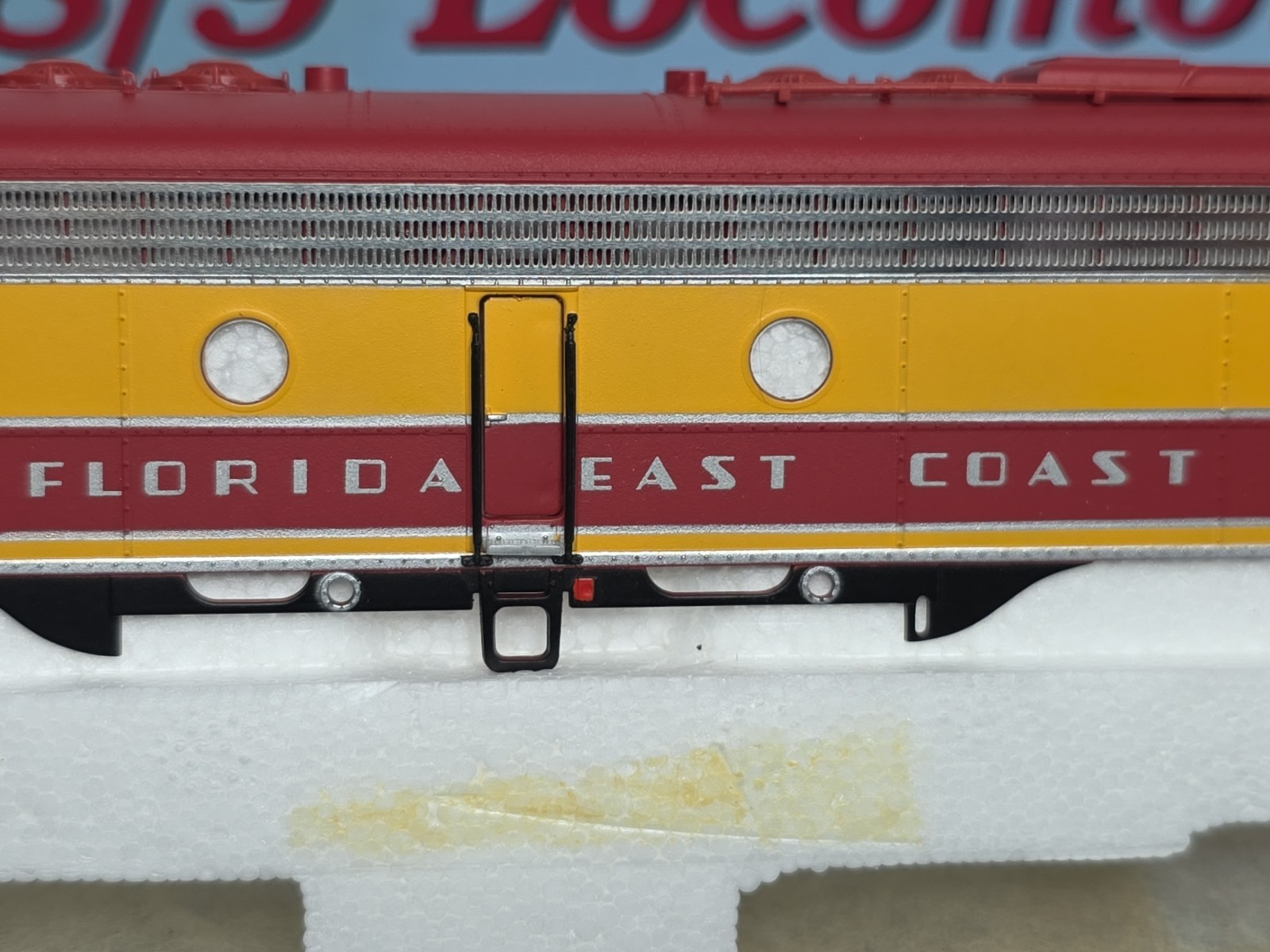 Proto 2000 HO 8710 Florida East Coast E8/E9 Diesel Loco FEC 1031 NOS Runs Smooth