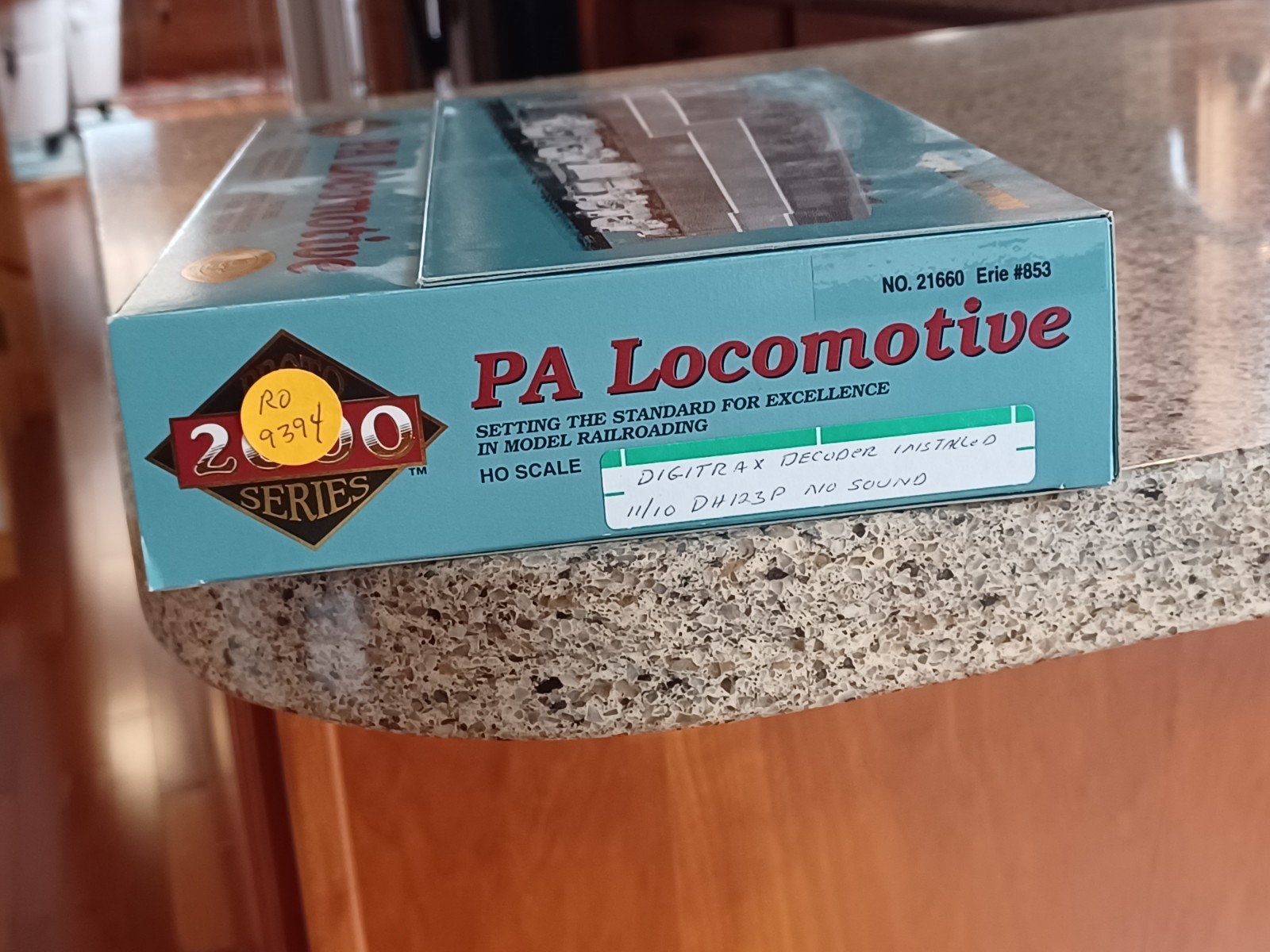 PROTO 2000-HO-PA LOCOMOTIVE-ERIE-CAR #853-DIGITRAX DECODER-ITEM#21660-NO SOUND