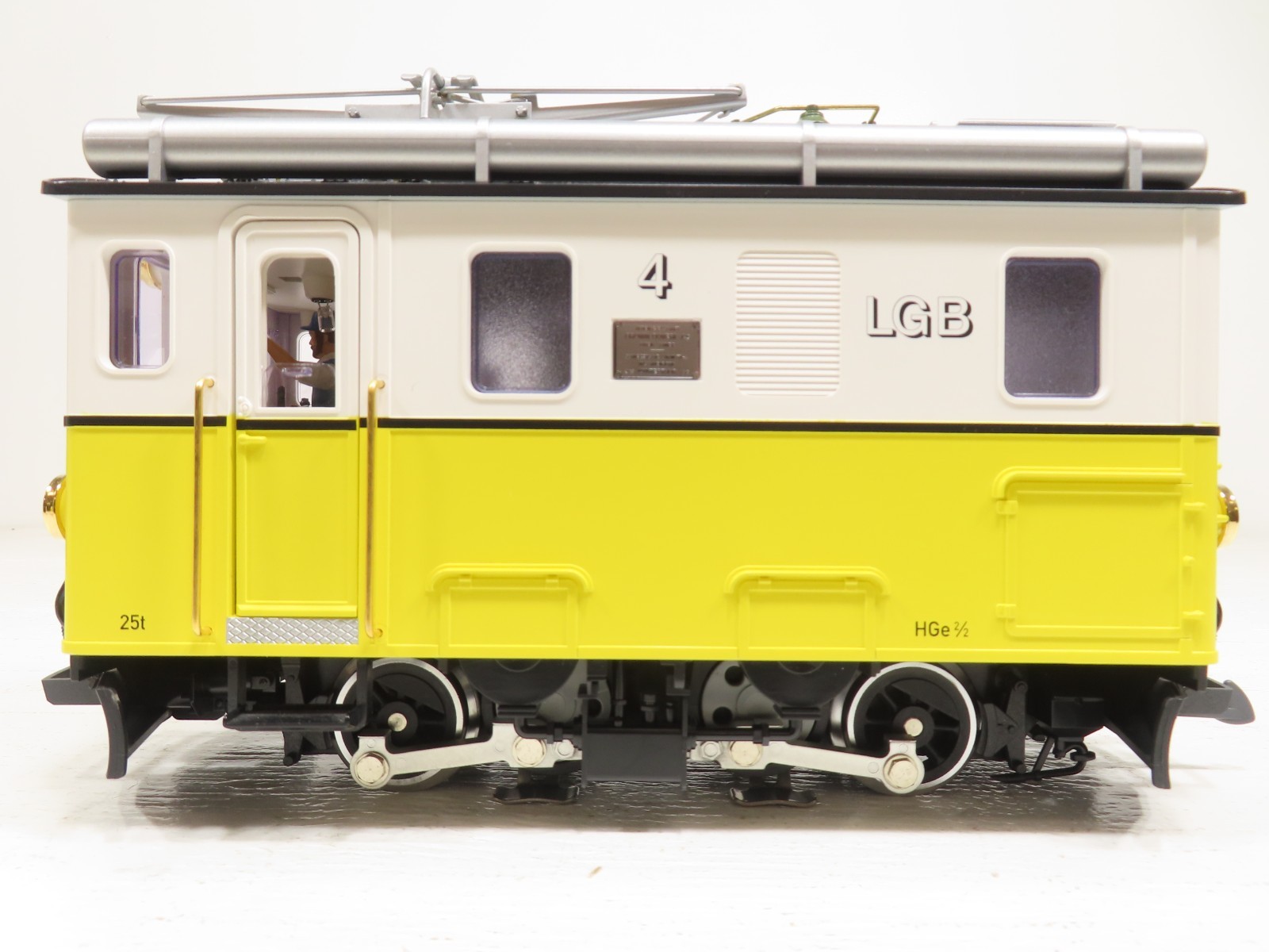 LGB 22460 G Scale Zahnrad E Lok Yellow Electric Rack Loco NIB