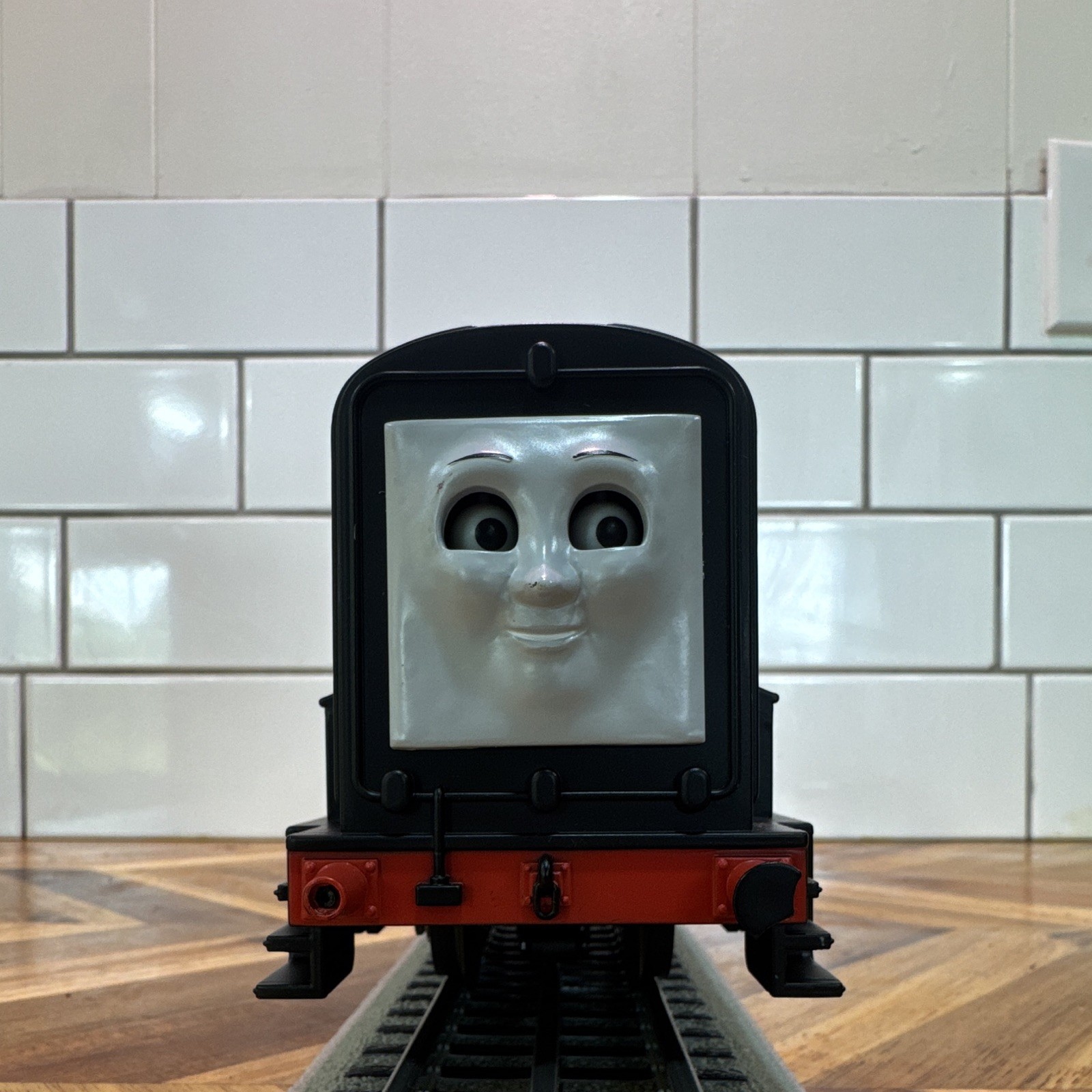 Lionel Thomas & Friends O Gauge 3-Rail Digital Diesel Loco Remote Black