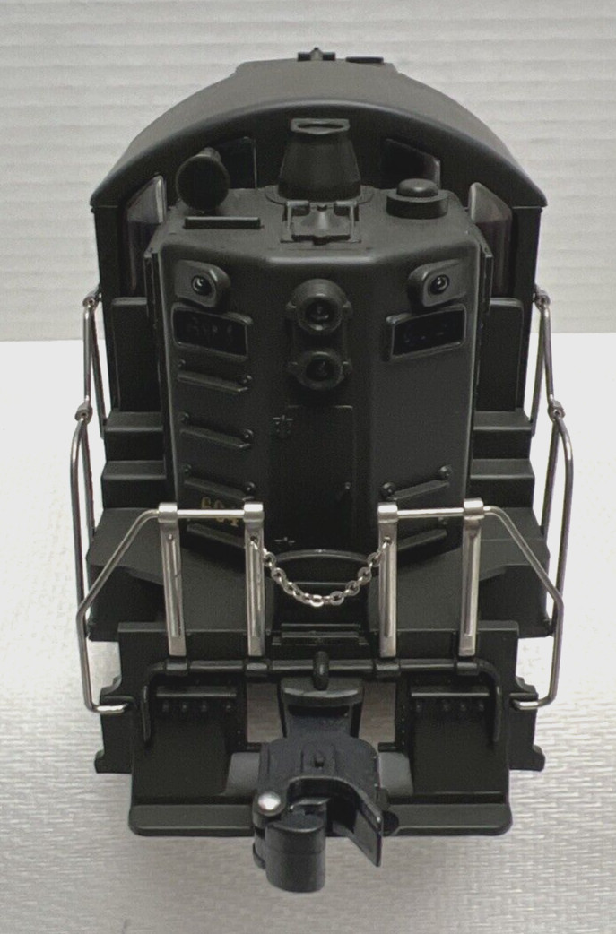 RMT-4202 O/O27 READING BEEP POWERED DIESEL LOCOMOTIVE #604 LNIB
