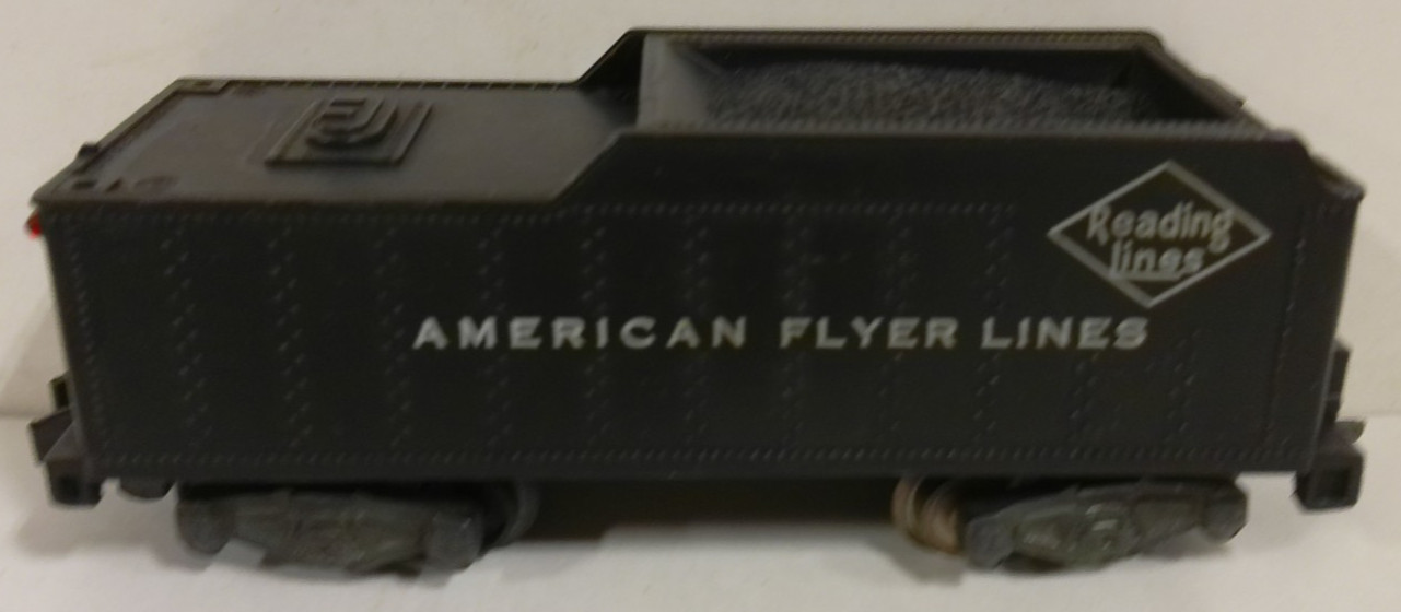 Vintage AMERICAN FLYER S GAUGE READING LINES TENDER WITH KNUCKLE COUPLER TRUCKS