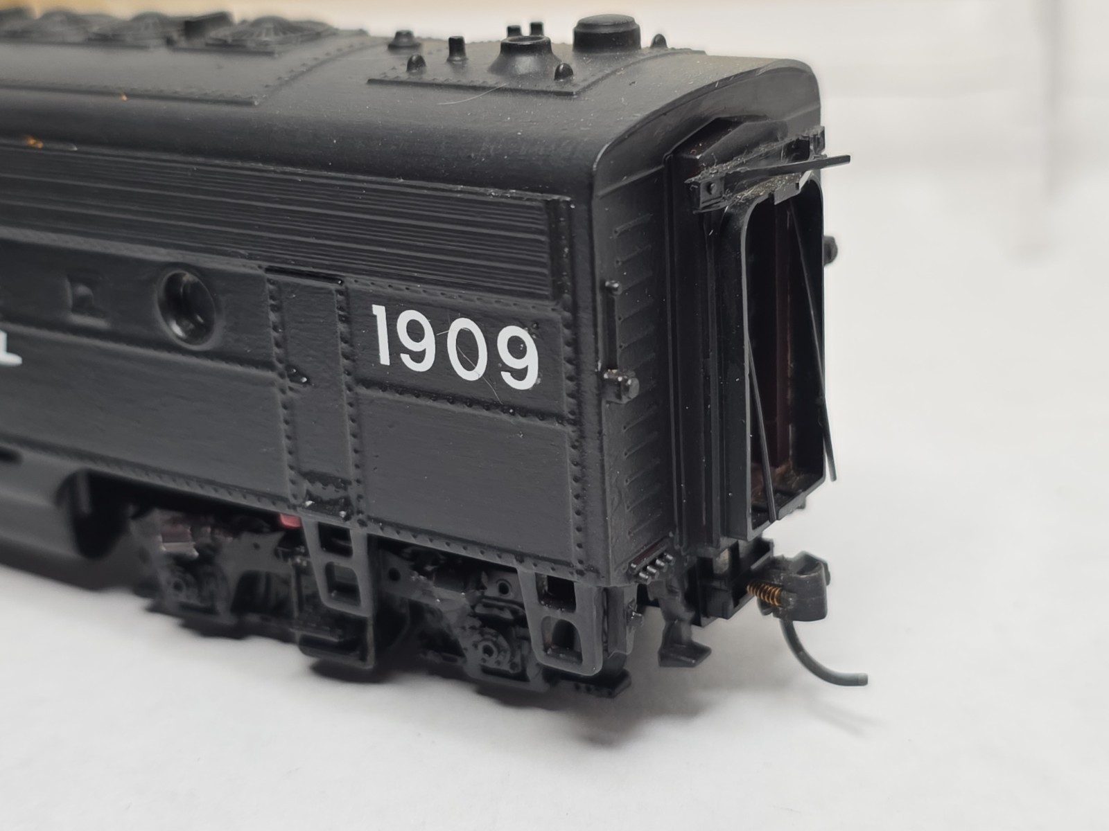 Athearn HO Scale Custom Paint Penn Central F7 Diesel Loco AB Units PC 1805 Runs