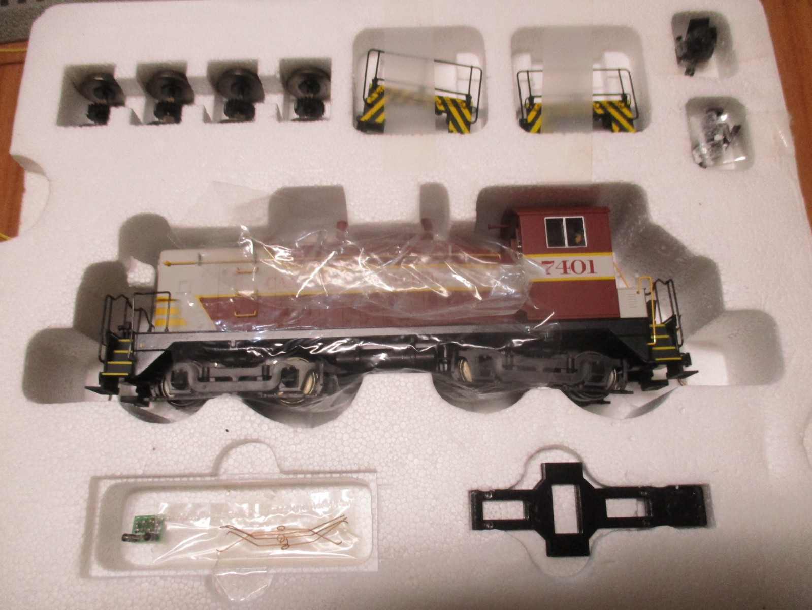 S Helper 00103 CP SW-9 Diesel (5/31/26 Garber Coll) Scale DC