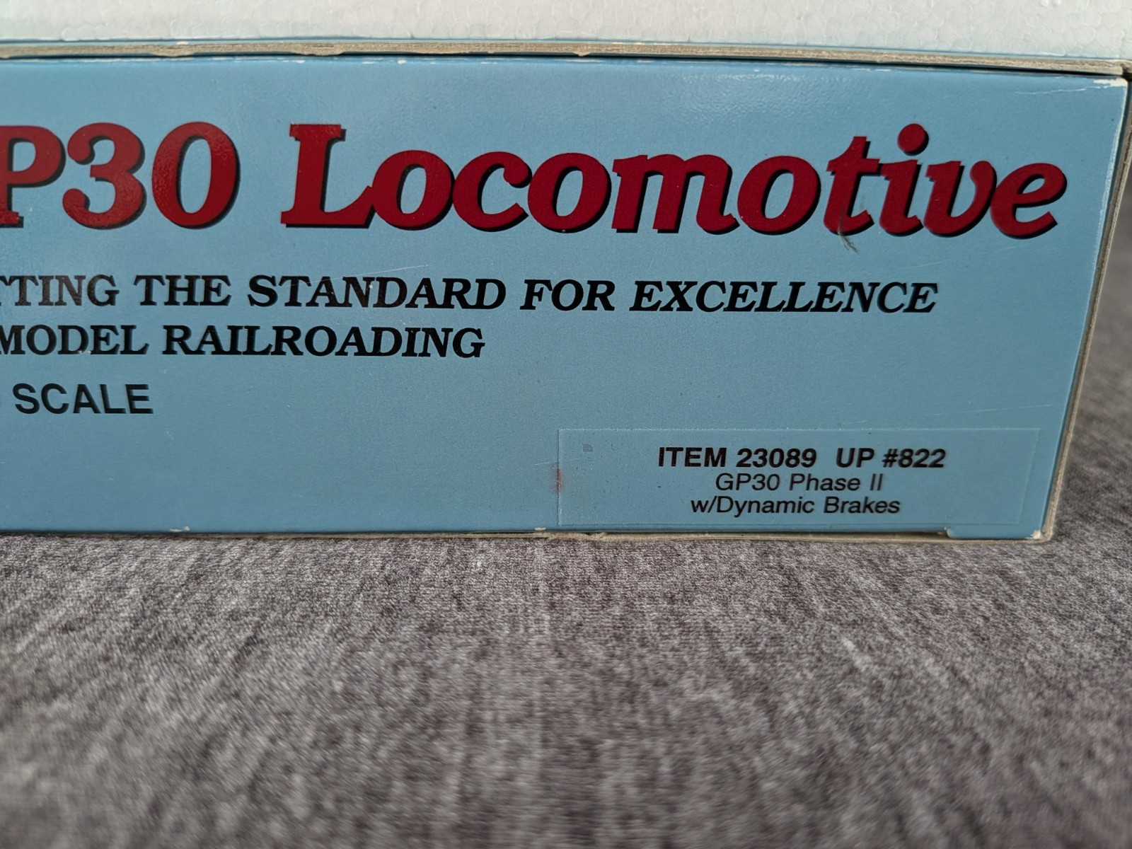 Proto 2000 HO GP30, Phase II, Union Pacific #822, Item #23089, DC Analog.