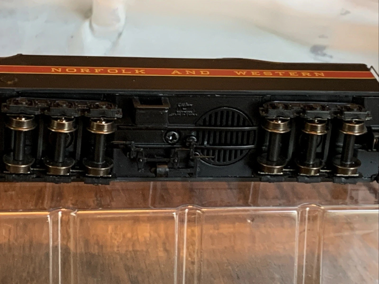 Bachmann Spectrum N 82152 Norfolk Western 4-8-4 Class J Locomotive. Needs Work.
