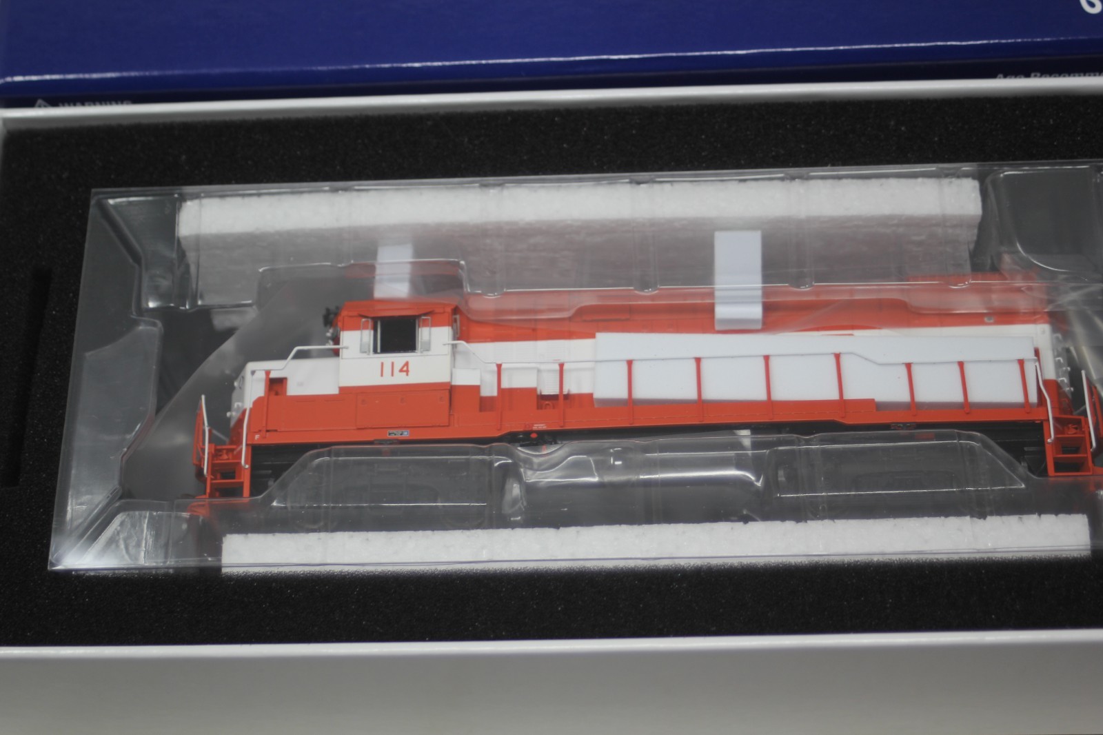 Athearn Genesis Frisco (SLSF) EMD GP 15-1 Locomotive #114 – DCC & Sound