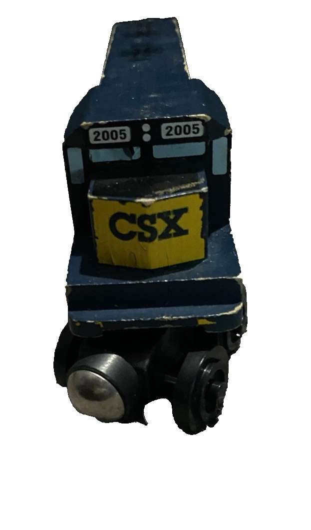 CSX Transportation 2005 Wooden Diesel Locomotive Engine, Blue/Yellow wood train
