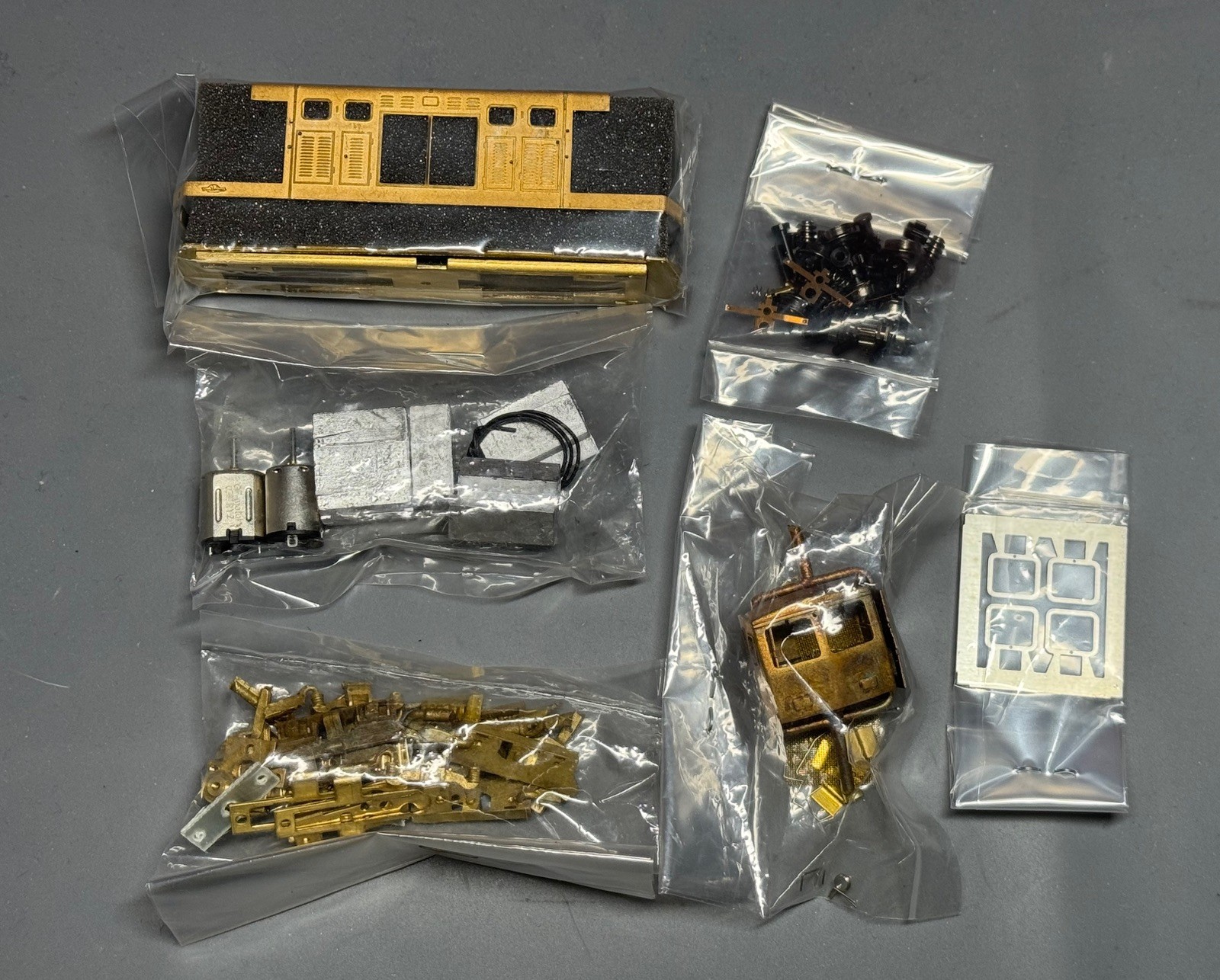 Modellwagen Spezialkrafte 1/87 9mm Kiso 10t DL No. 136 Kit – H0e/HOe/H0n30/HOn30