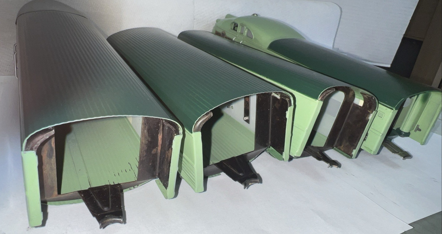 LIONEL PREWAR O-GAUGE TWO-TONE GREEN CITY OF DENVER SET 6531W W/636W/637/637/638