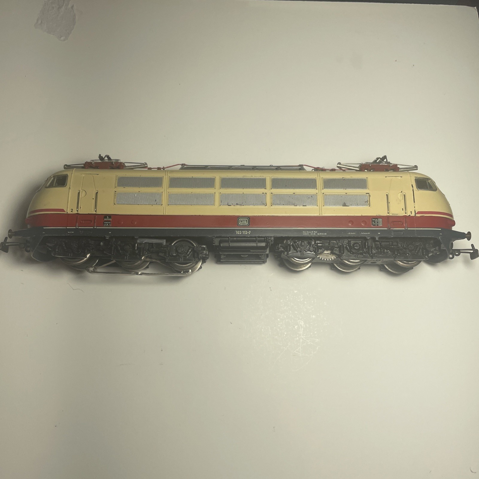 Marklin HO Scale 3054 DB Deutsche Bahn E103 113-7 Electric Locomotive TESTED