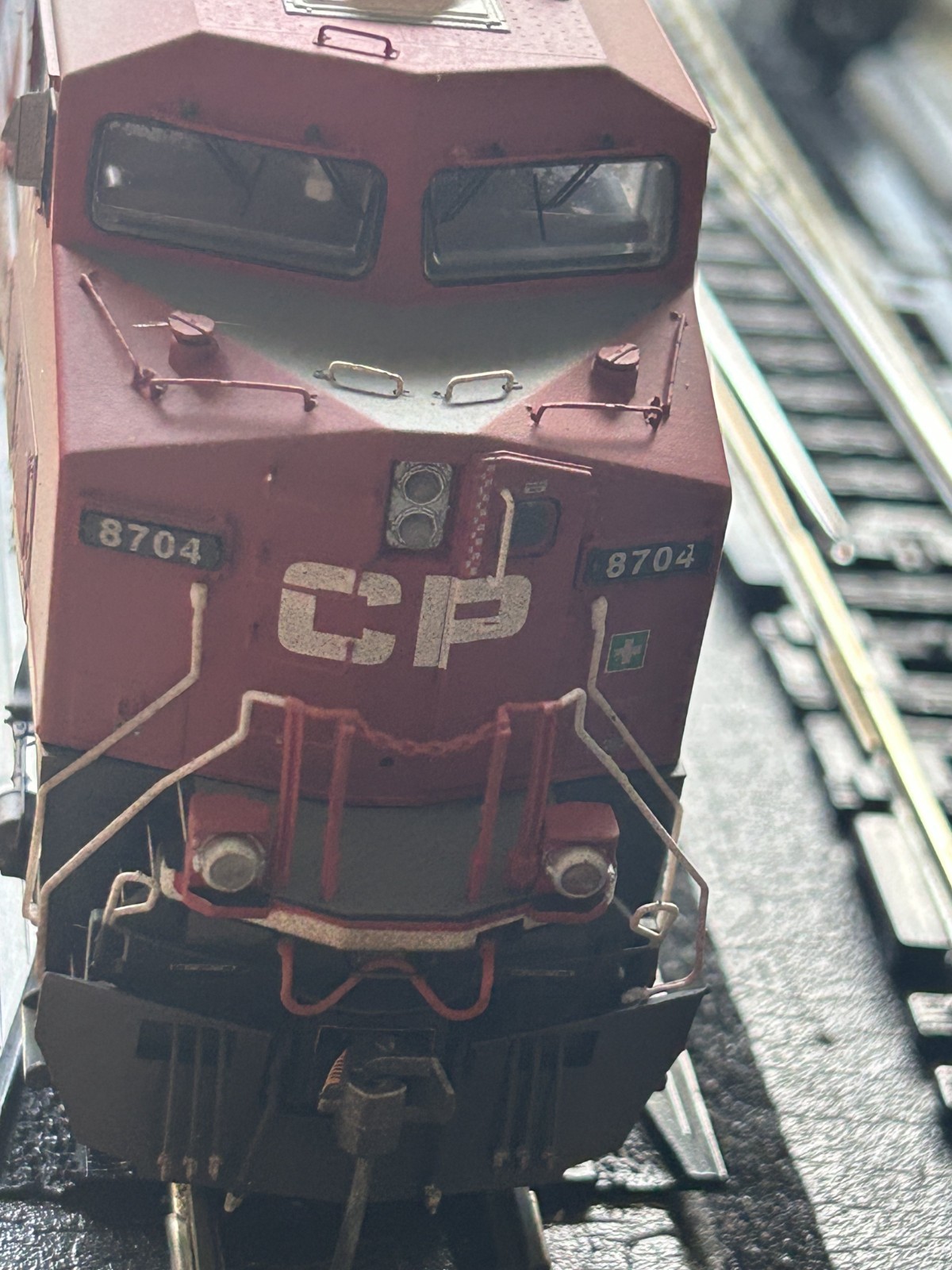Athearn Genesis HO CP GE ES44AC #8704 DCC/Tsunami2 Sound +Weathered +Keep-Alive