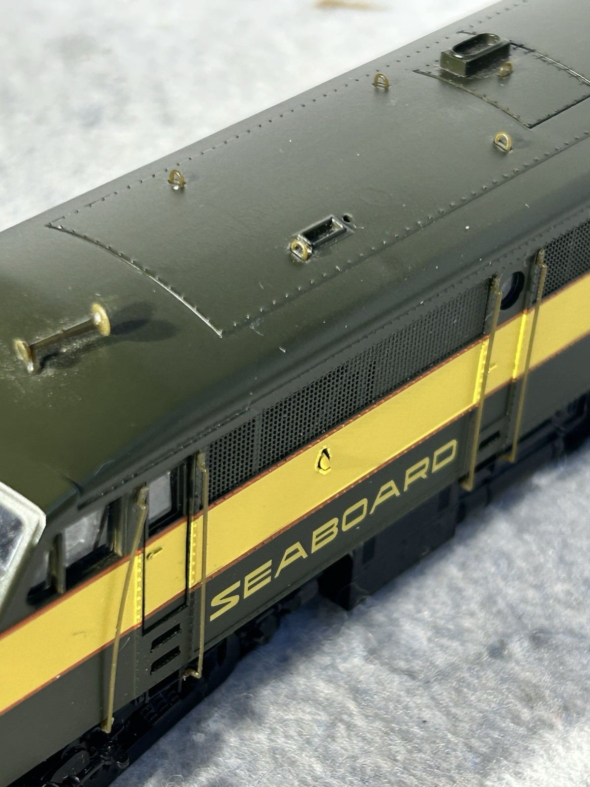 Nice Proto 2000 FA -2 A/B Seaboard Air Line RR HO Locomotives (Incorrect Box)