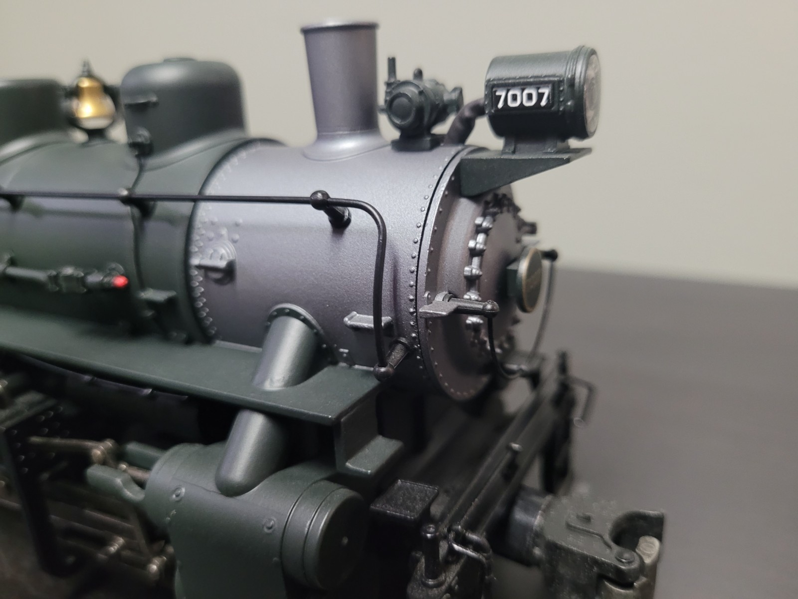 Lionel O Scale Pennsylvania LEGACY 0-6-0 Locomotive – Swinging Bell – NM+ Cond.