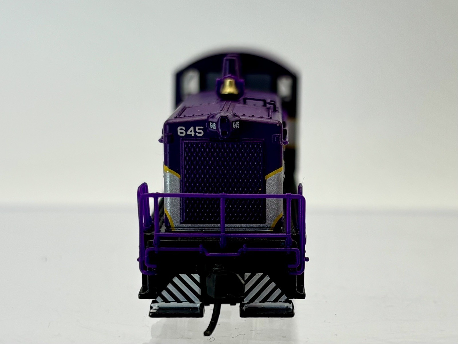 N Scale Broadway Limited 3930 Atlantic Coast Line EMD SW7 Switcher Sound DCC ACL
