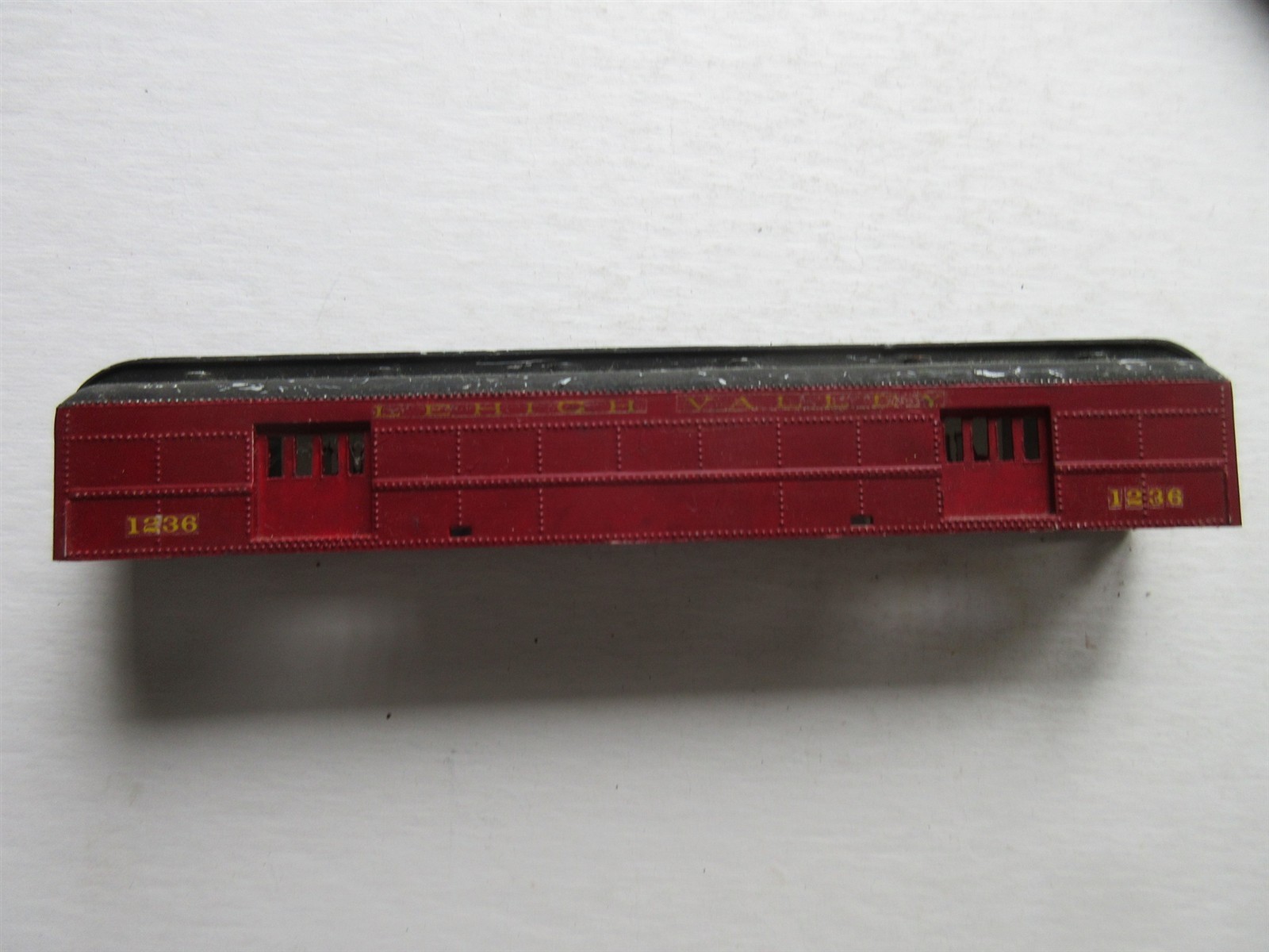HO Scale LEHIGH VALLEY #1236 hand painted vintage SHELL ONLY