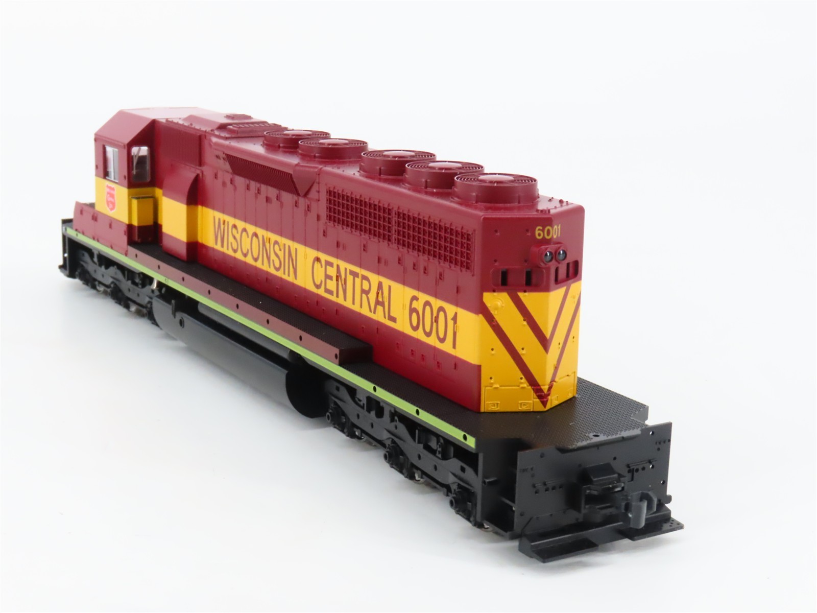 HO Scale KATO 37-6329 WC Wisconsin Central EMD SD40 Diesel #6001 – DCC Ready