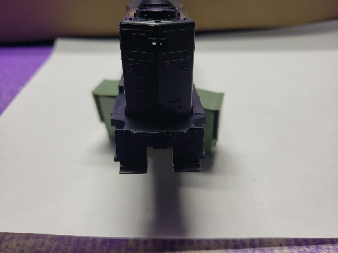 GP35 ATHEARN UNDECORATED SHELL ONLY Diesel LOCOMOTIVE Good condition