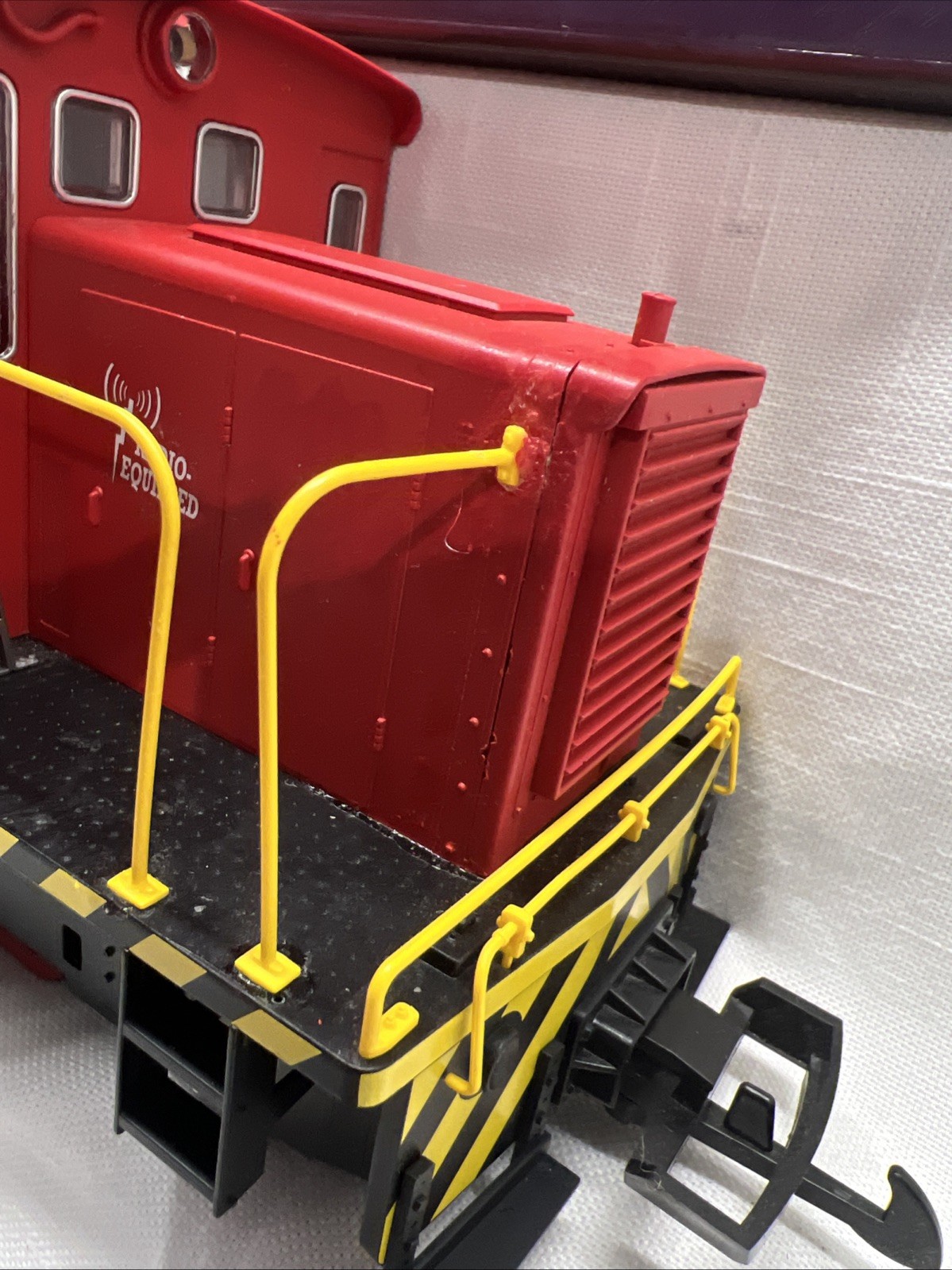 Piko 38506 G Scale Clean Machine R/C Track Cleaner Boxed