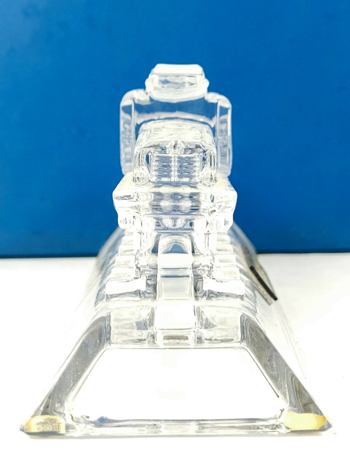 KROKODIL LOCOMOTIVE HAND CUT CABOT LEAD CRYSTAL GLASS DESK PAPERWEIGHT DISPLAY