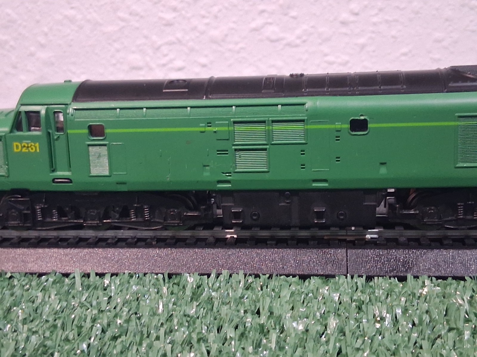 Thomas And Friends Hornby D261 With Tanker HO/OO GAUGE TESTED WORKING RARE!