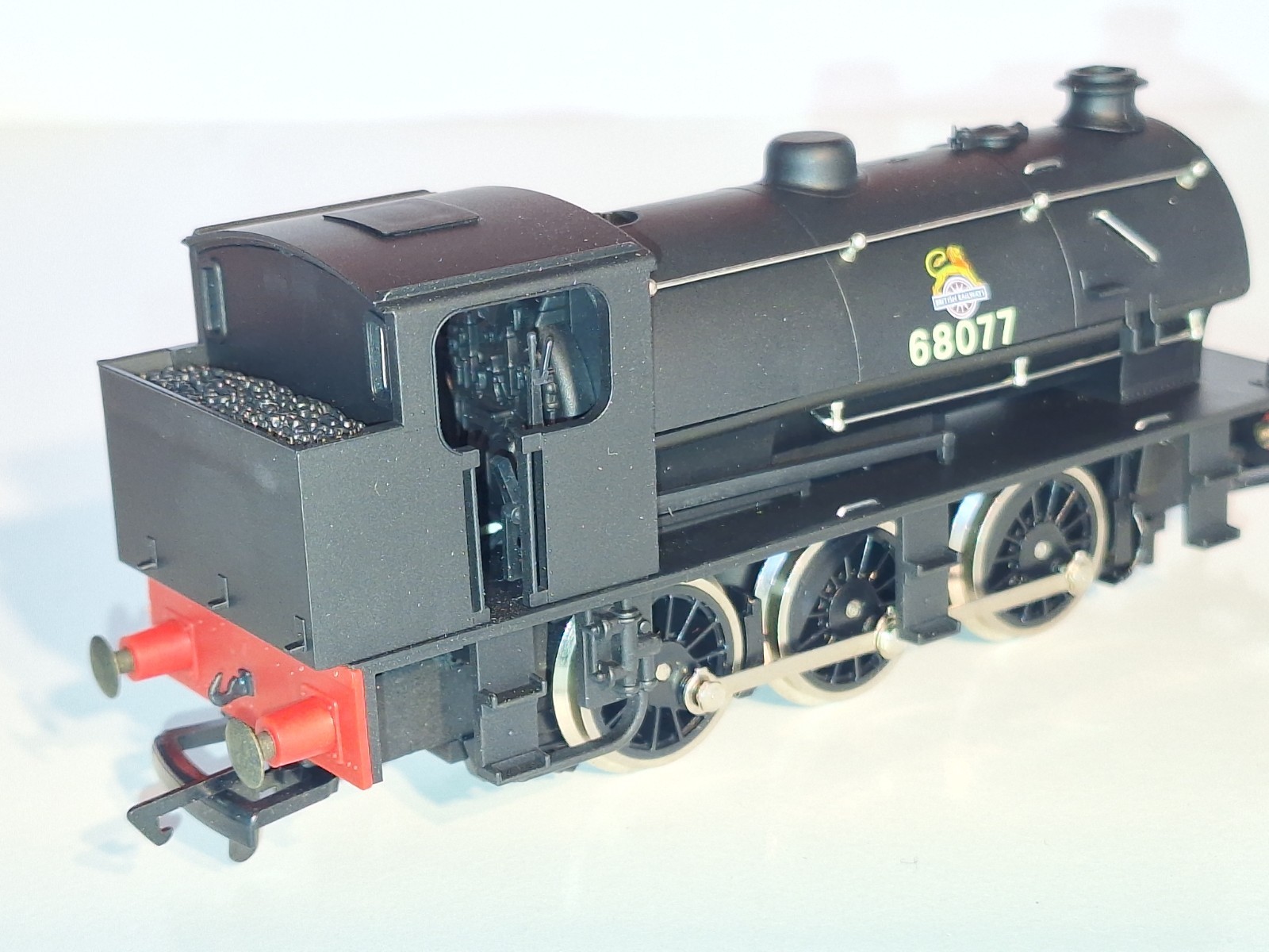 Dapol D350 BR Tank Loco 68077. New Old Stock. Mint Cond.2 Rail DC Boxed.OO Scale