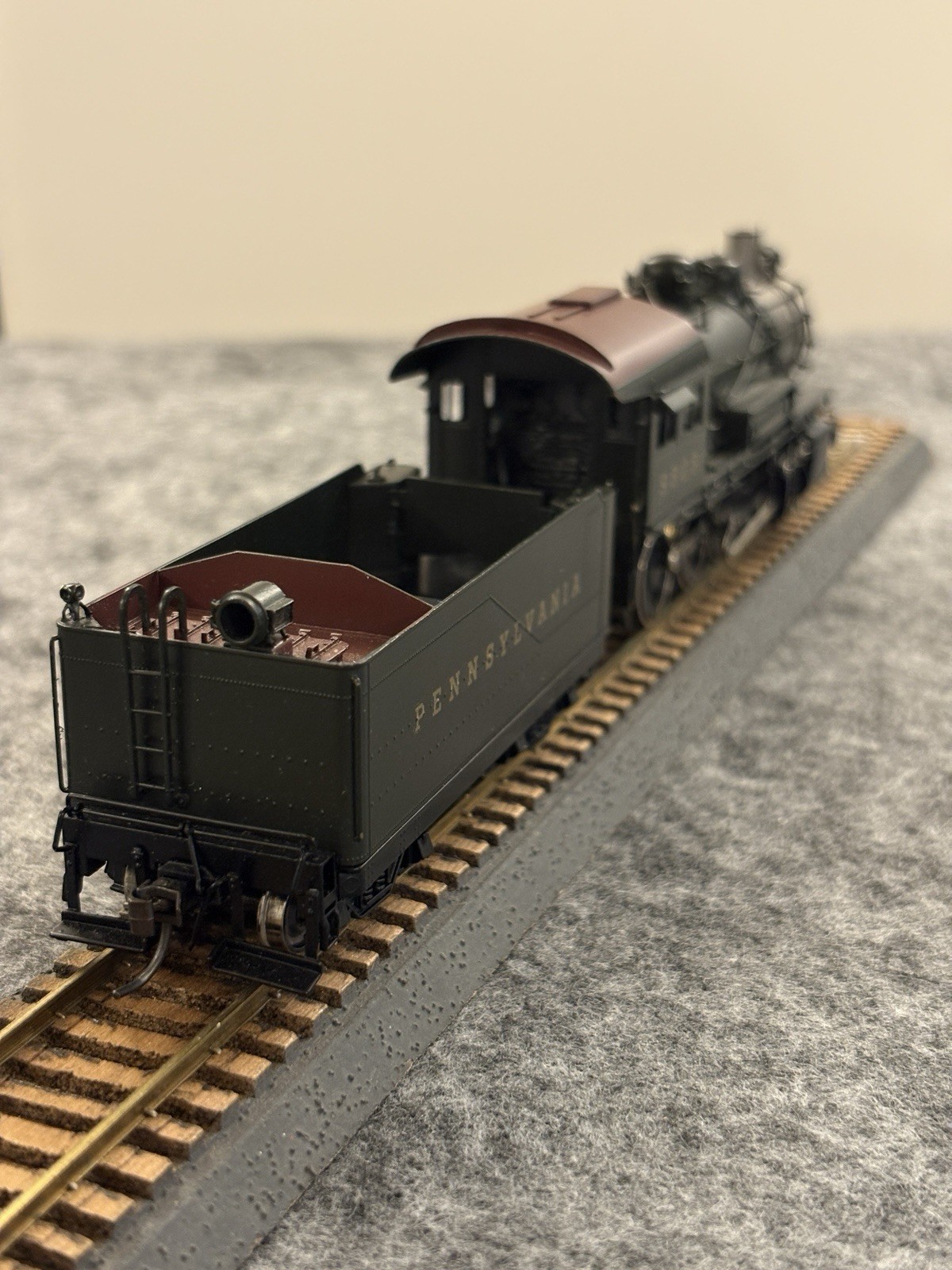 Sunset Models Prestige Series Brass PRR 2-8-0 H-6sa Loco 9828 Full Paint
