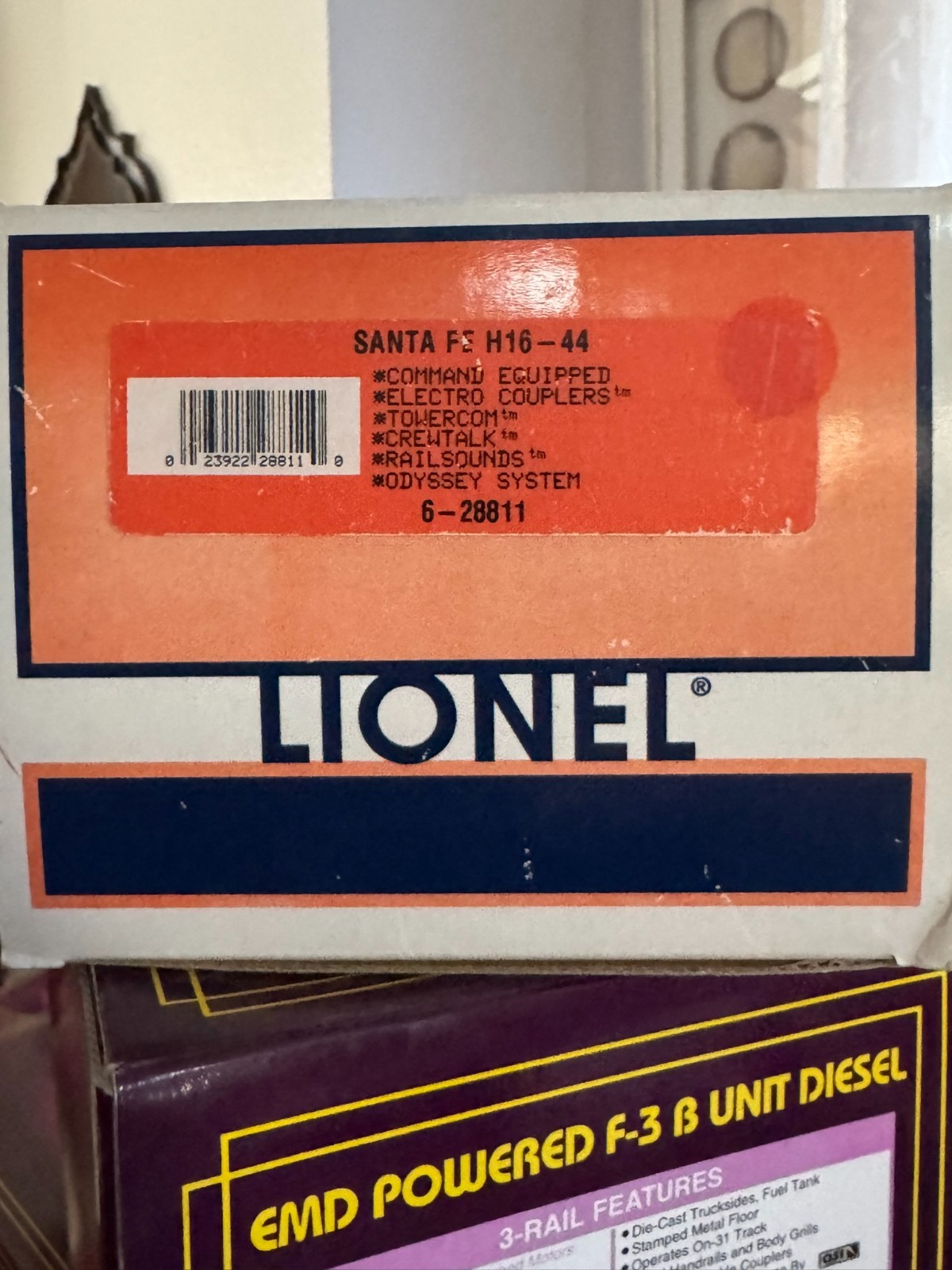 Lionel Santa Fe H16-44 Locomotive 6-28811 TMCC/ODYSSEY NEW In Box