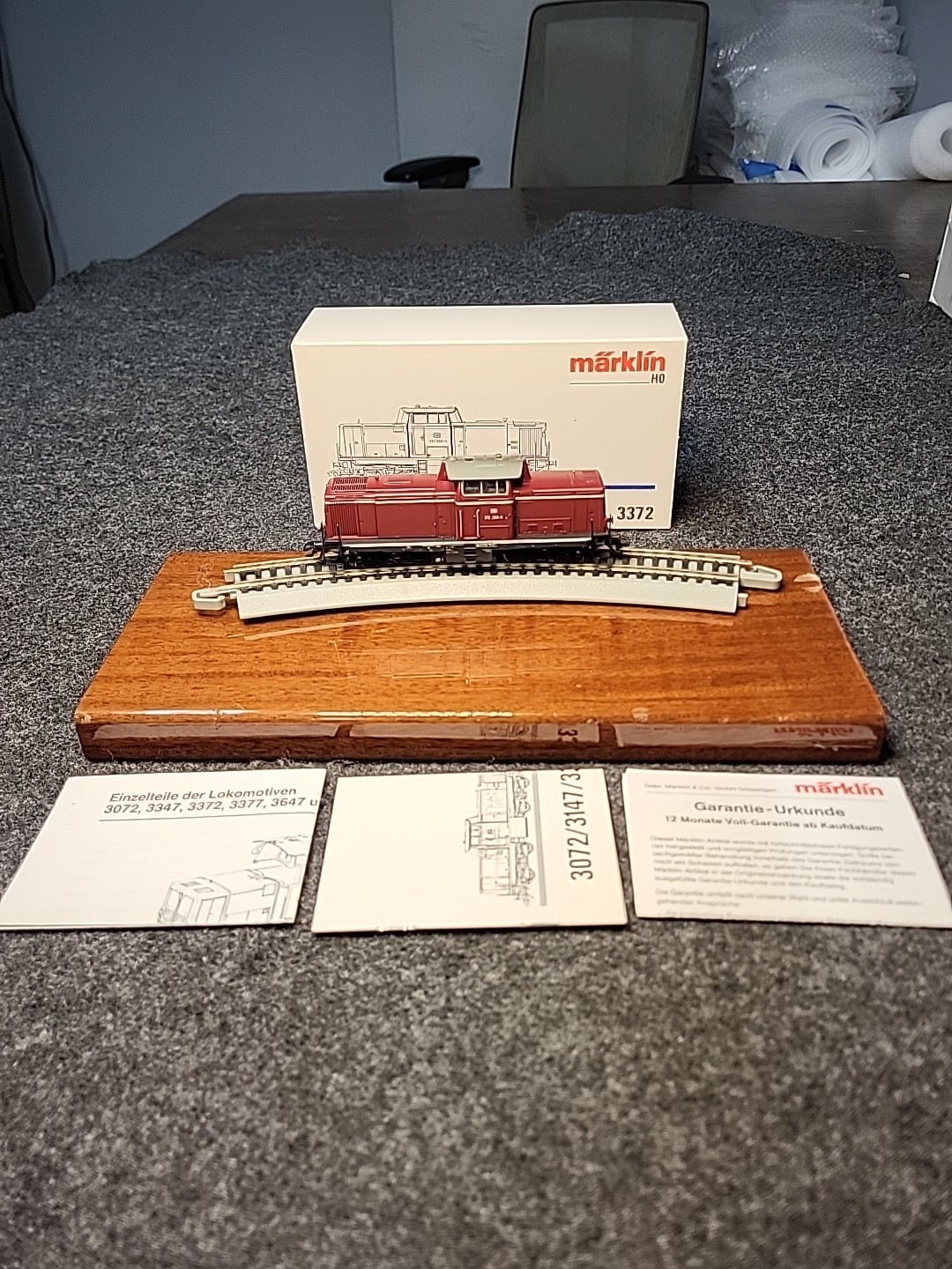 Marklin 3372 HO gauge Deutsche Bahn BR 212 diesel locomotive C-8