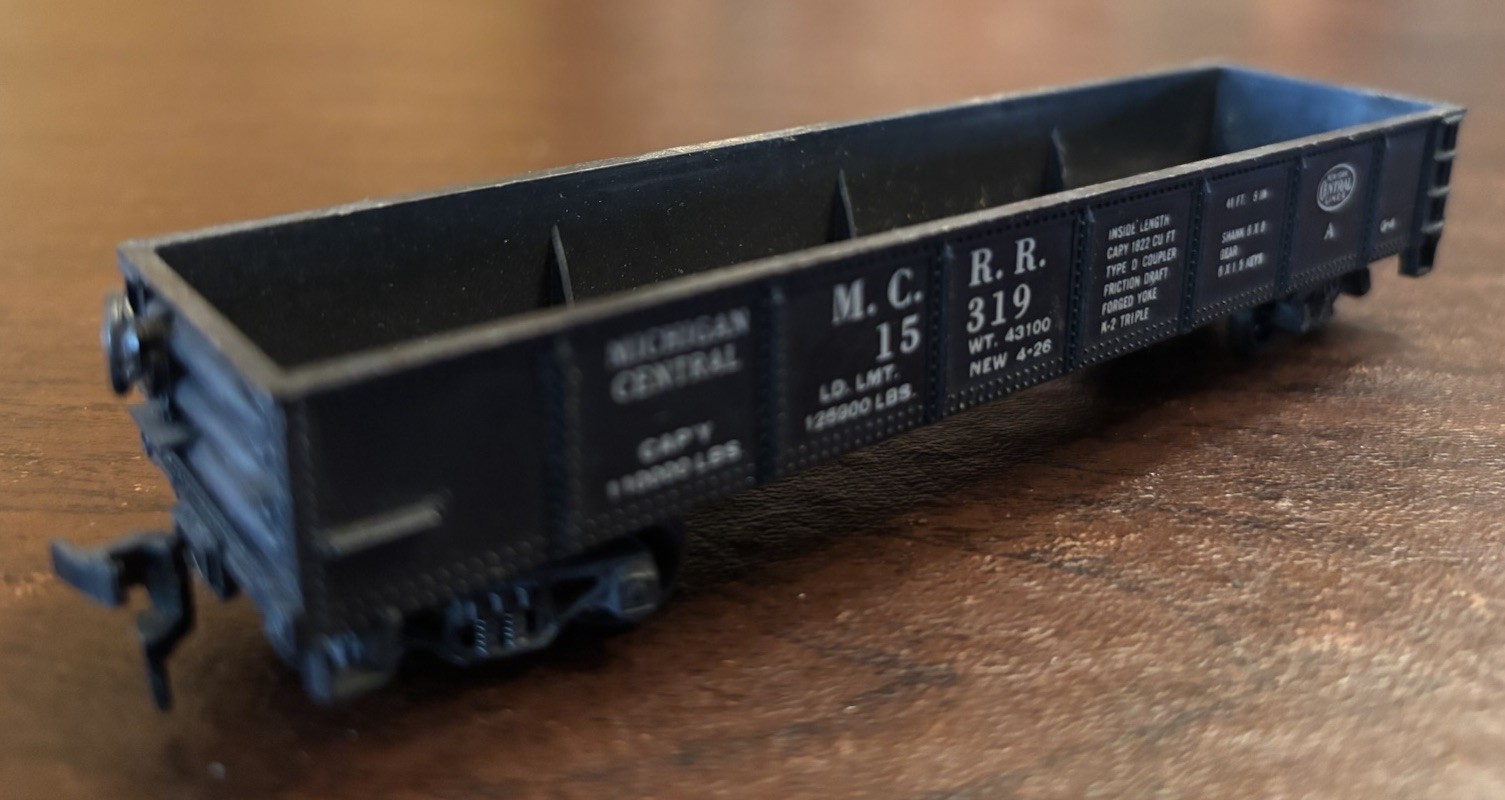 Varney HO Scale Locomotive Missouri Pacific, Box Car, Gondola, Caboose Train Set
