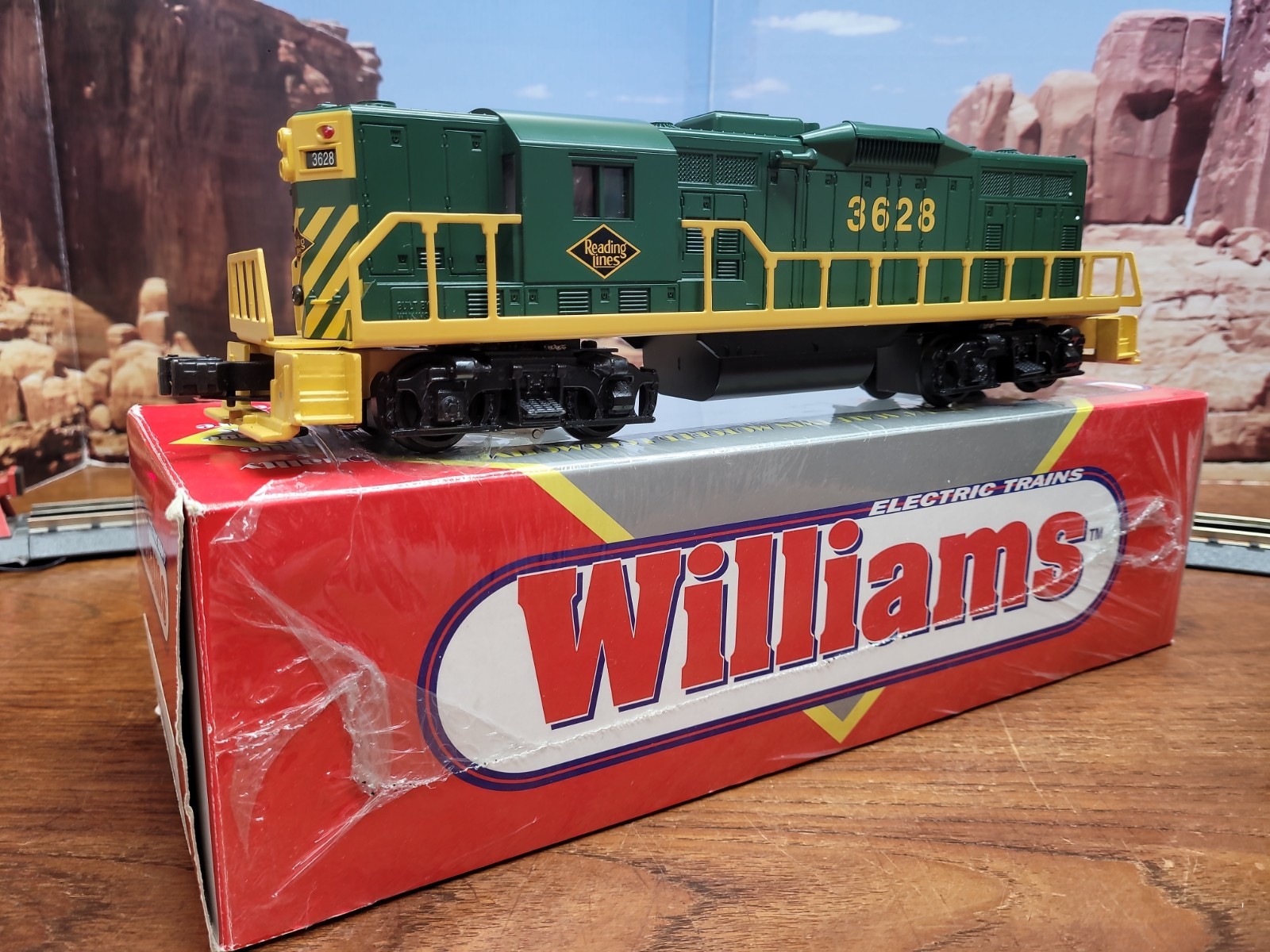 Williams O Gauge GP-9 Reading Power A With Horn Cab # 3628