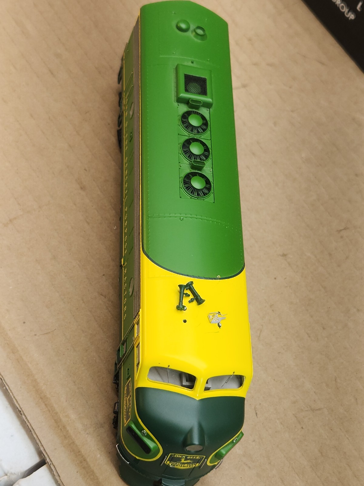 Athearn John Deere HO Precision Locomotive F series A Powered, B Non-powered
