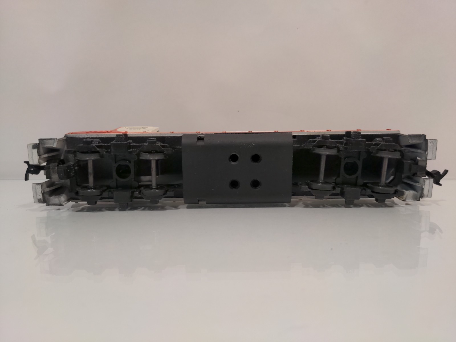 HO Athearn GP35 Soo Line Dummy Diesel #729