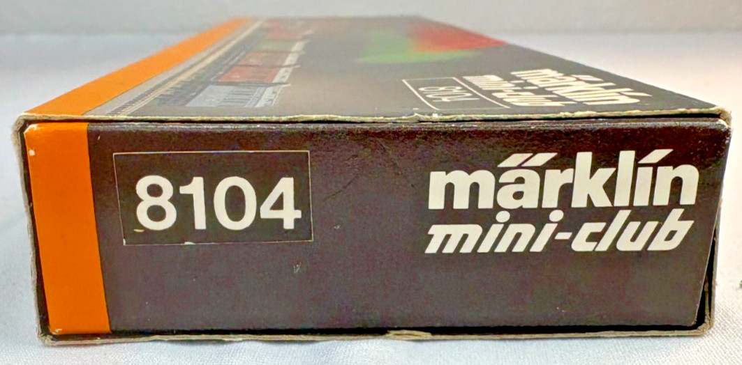 Z Scale Marklin Mini-Club 8104 Steam Passenger Train Set
