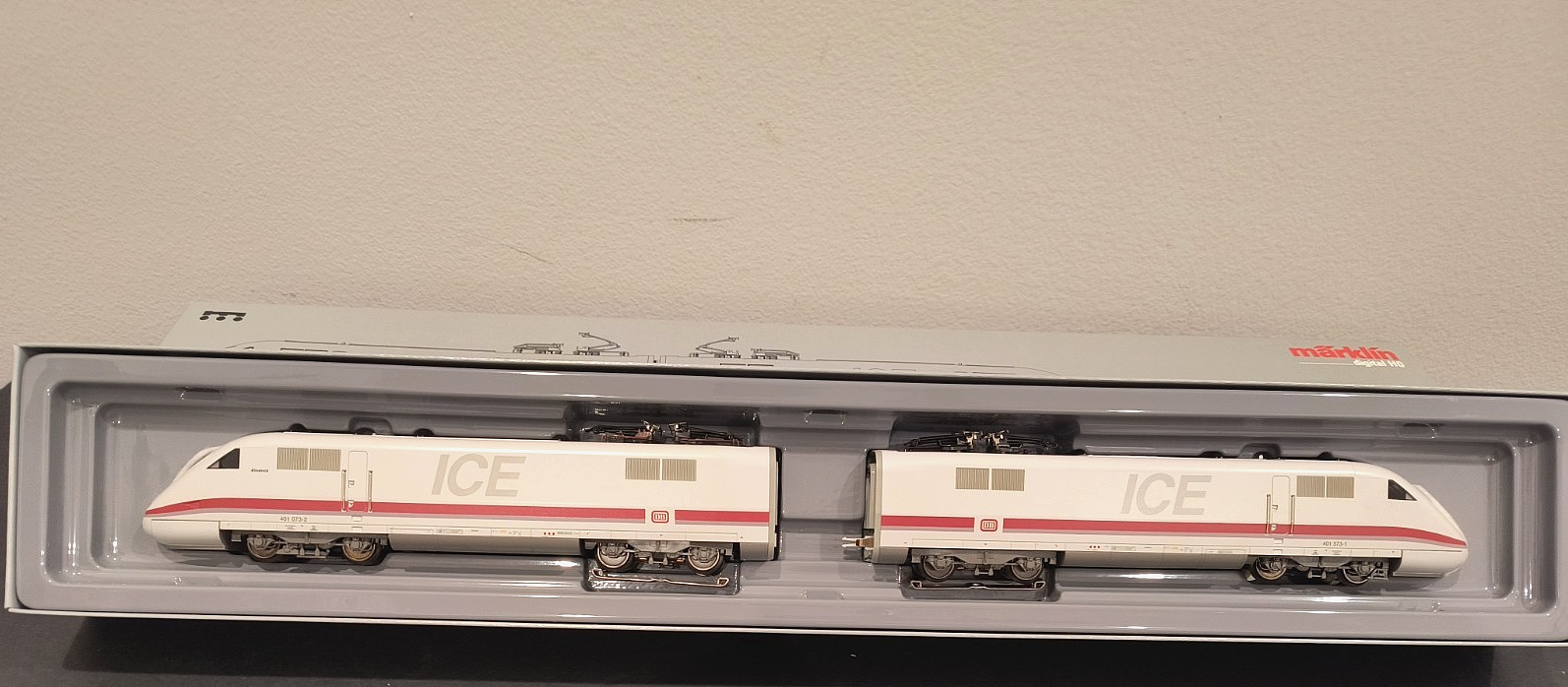 MARKLIN HO 3750 ICE IC DRIVE POWERED SET GFR CL 401DB “ELISABETH” NEW IN BOX EXC