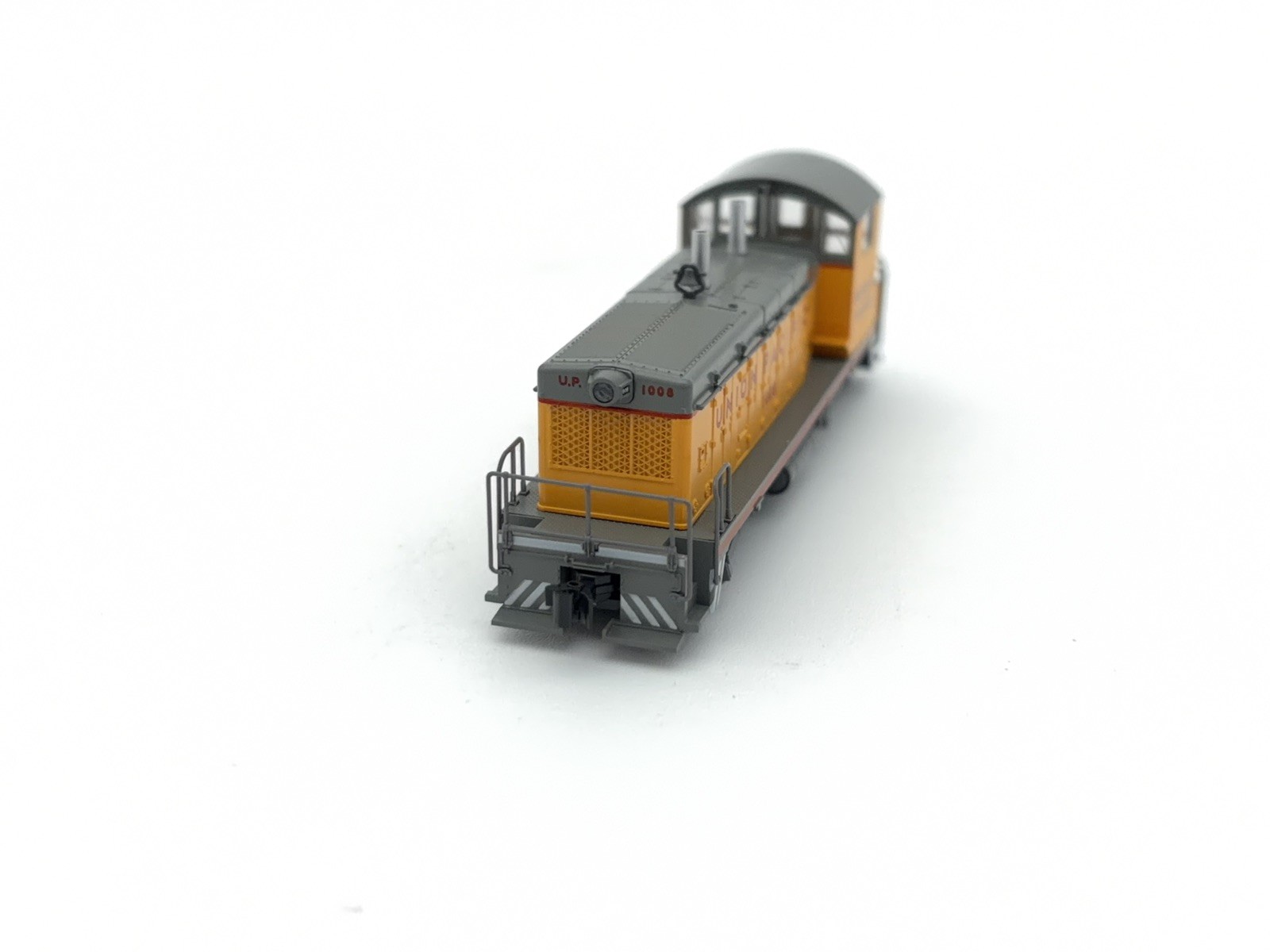 KATO – N – UP Union Pacific – EMD NW2 Switcher Diesel #1008 – Train 176-4359