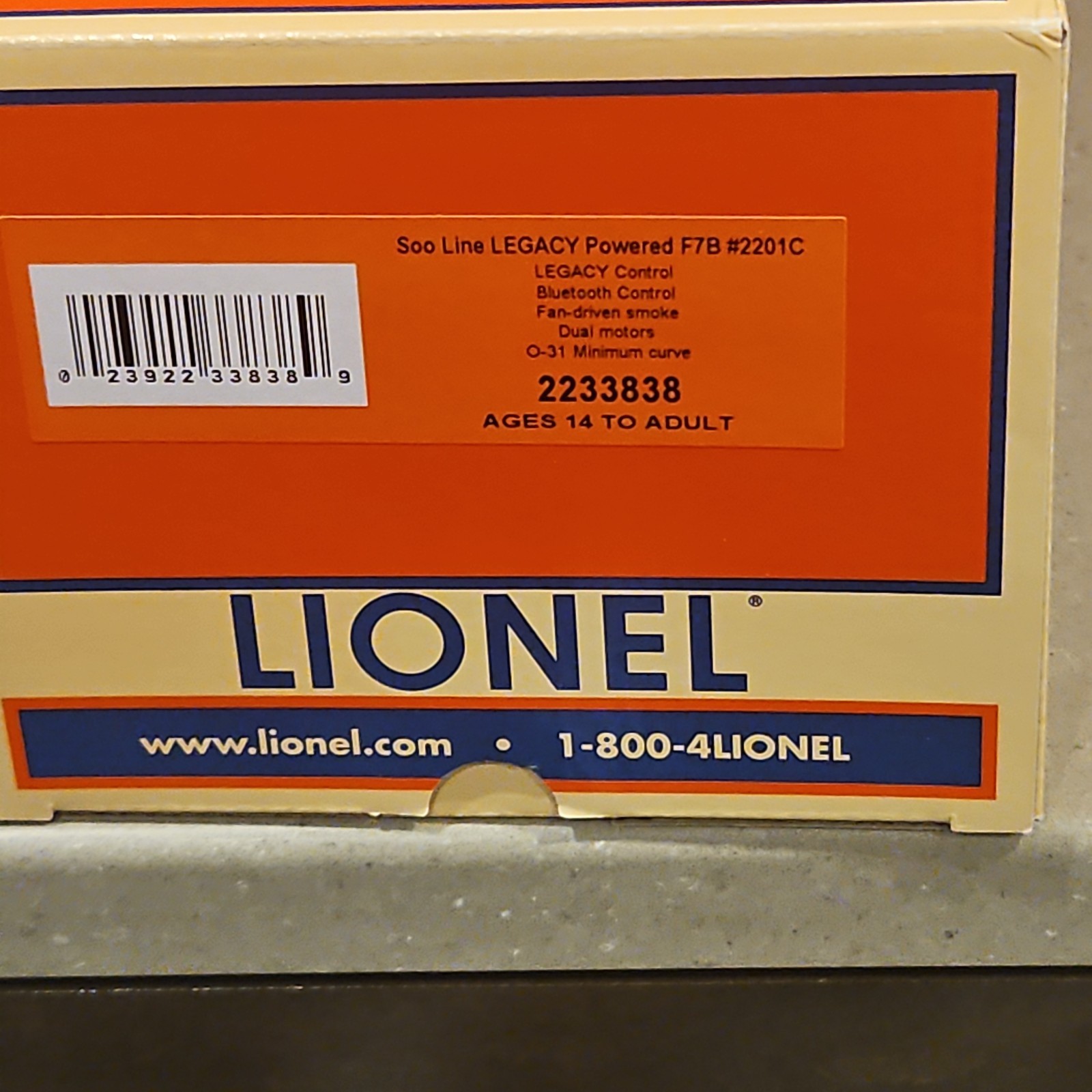 Lionel 2233838 Soo Line LEGACY Powered F7B #2201C