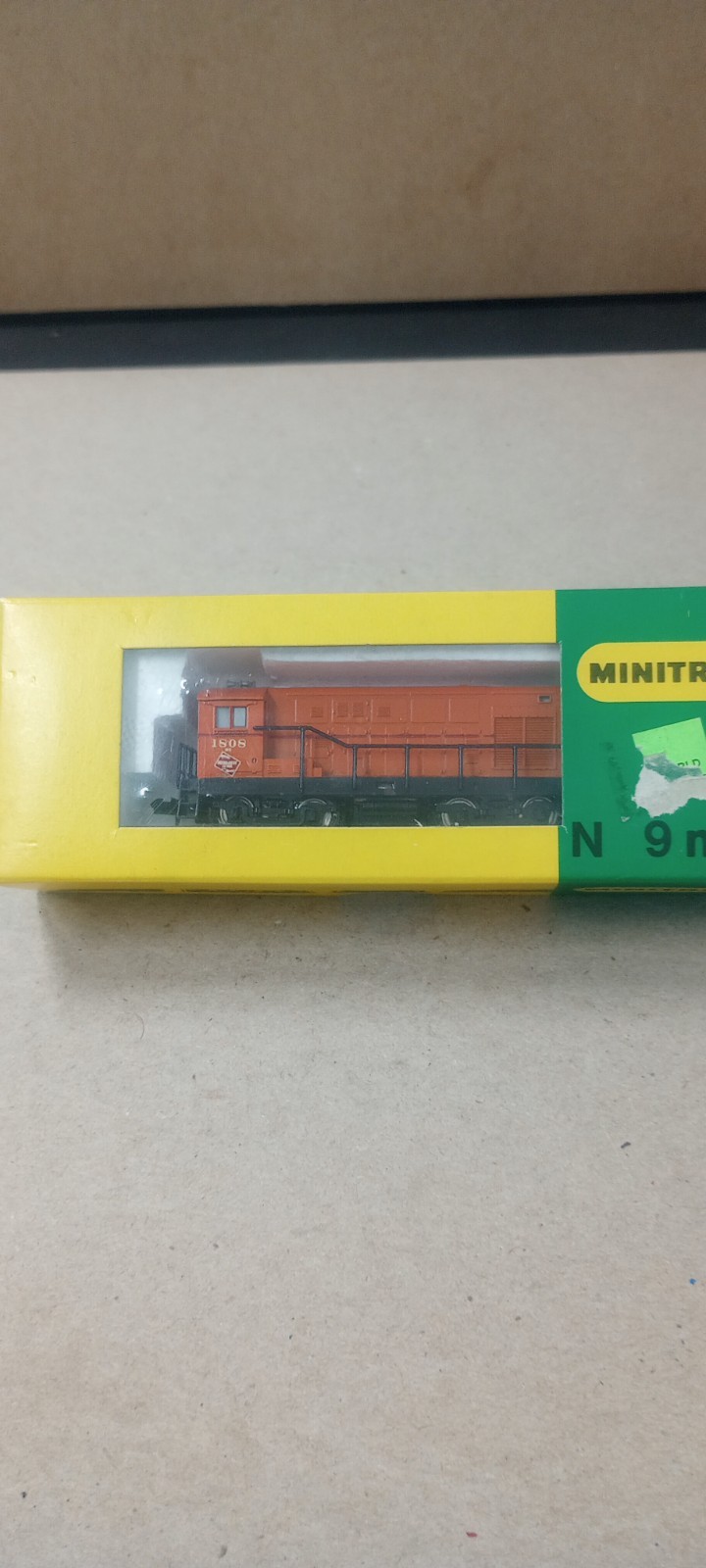 N Scale Vintage Minitrix H12-44 Fairbanks Morse Switcher