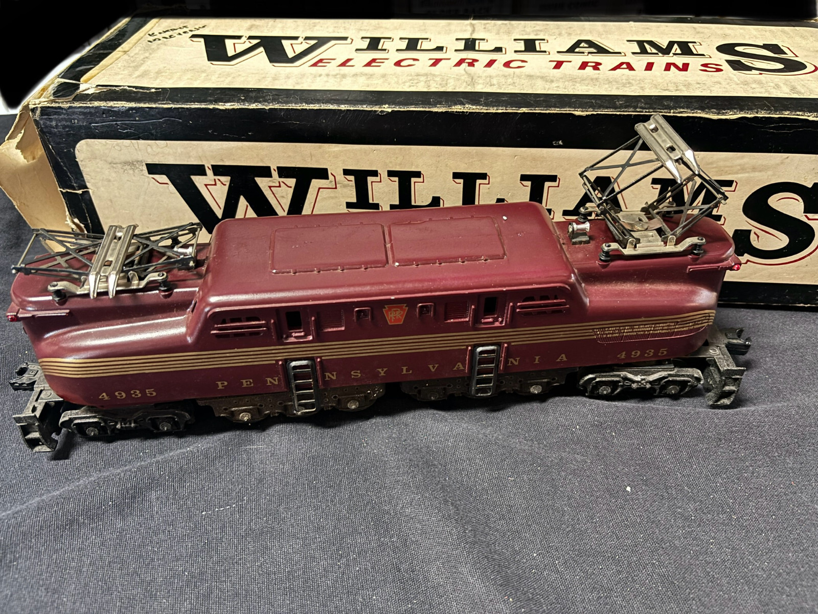 Williams Electric Trains O Scale 2340 GG-1 Tuscan PRR Electric Locomotive 4935