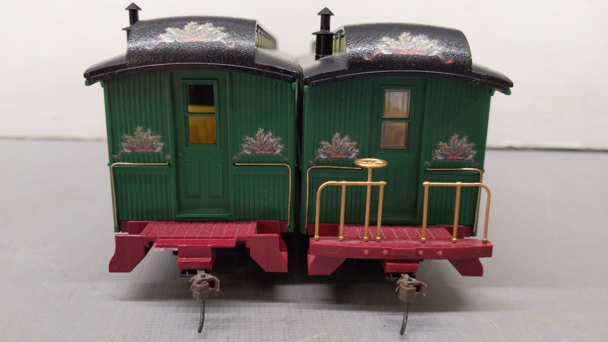 Bachmann HO Scale Thomas Kinkade’s Christmas Express Steam Loco Set #2