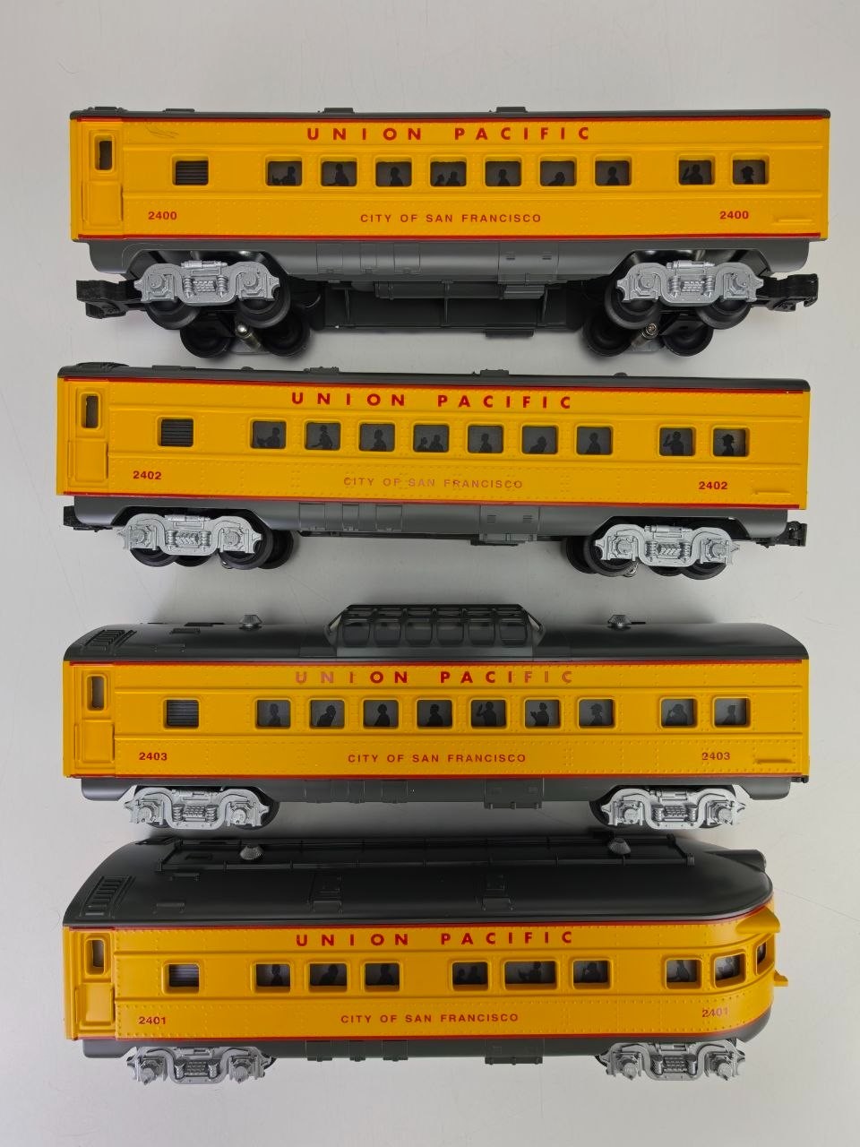 Williams Passenger Cars Union Pacific O Gauge 4-Car Set Box Lights