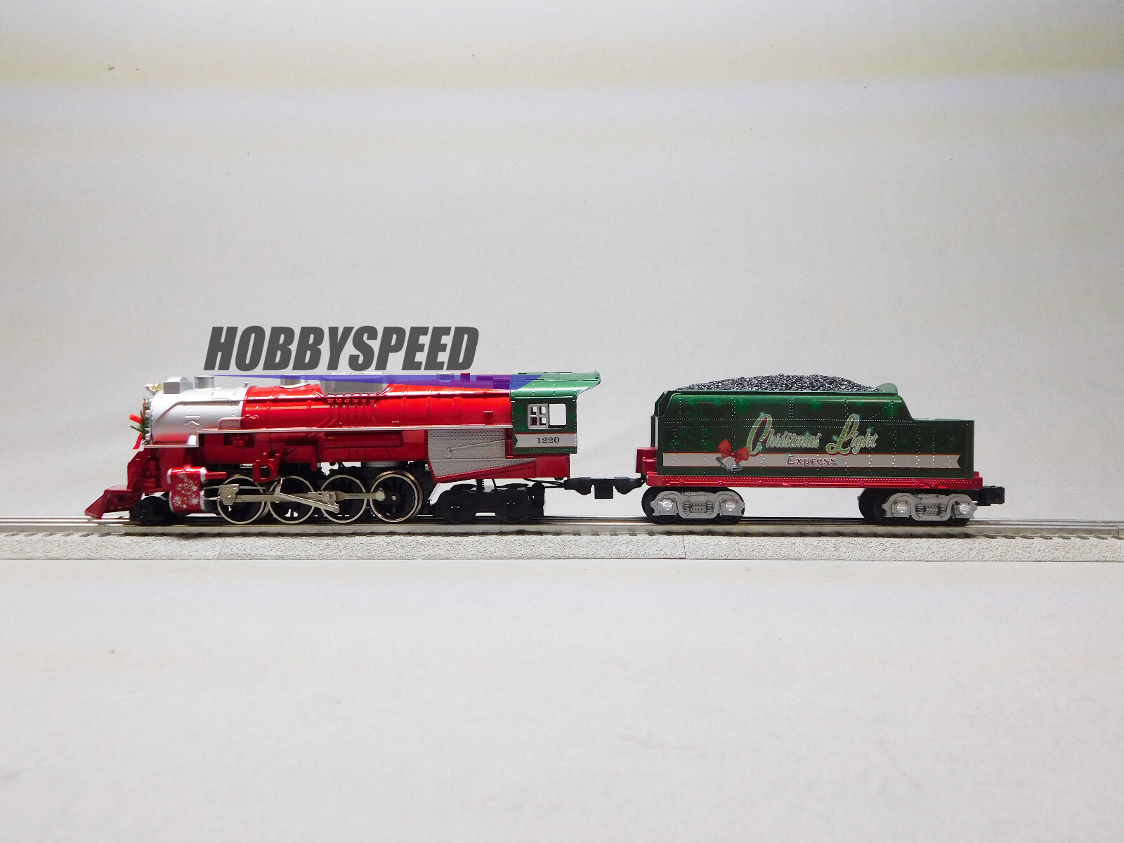 LIONEL CHRISTMAS LIGHT EXPRESS LIONCHIEF STEAM LOCOMOTIVE O GAUGE 2123100-E NEW