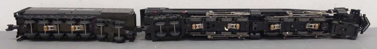 Lionel 6-28029 O UP Big Boy 4-8-8-4 Articulated Steam Engine & Tender #4006 EX
