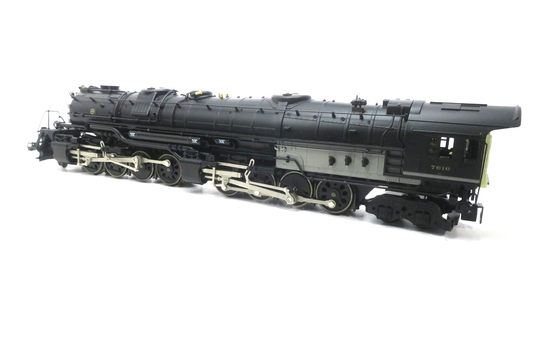 Baltimore Ohio EM-1 2-8-8-4 Steam Locomotive & Tender Lionel 6-28051