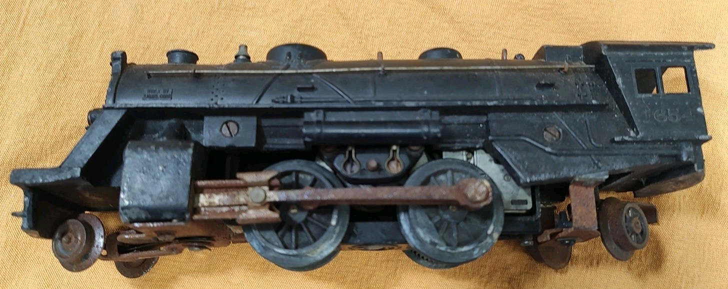 Vtg CAST IRON LIONEL 1946-1947 Train 1654 ENGINE O SCALE PARTS REPAIR LOCOMOTIVE