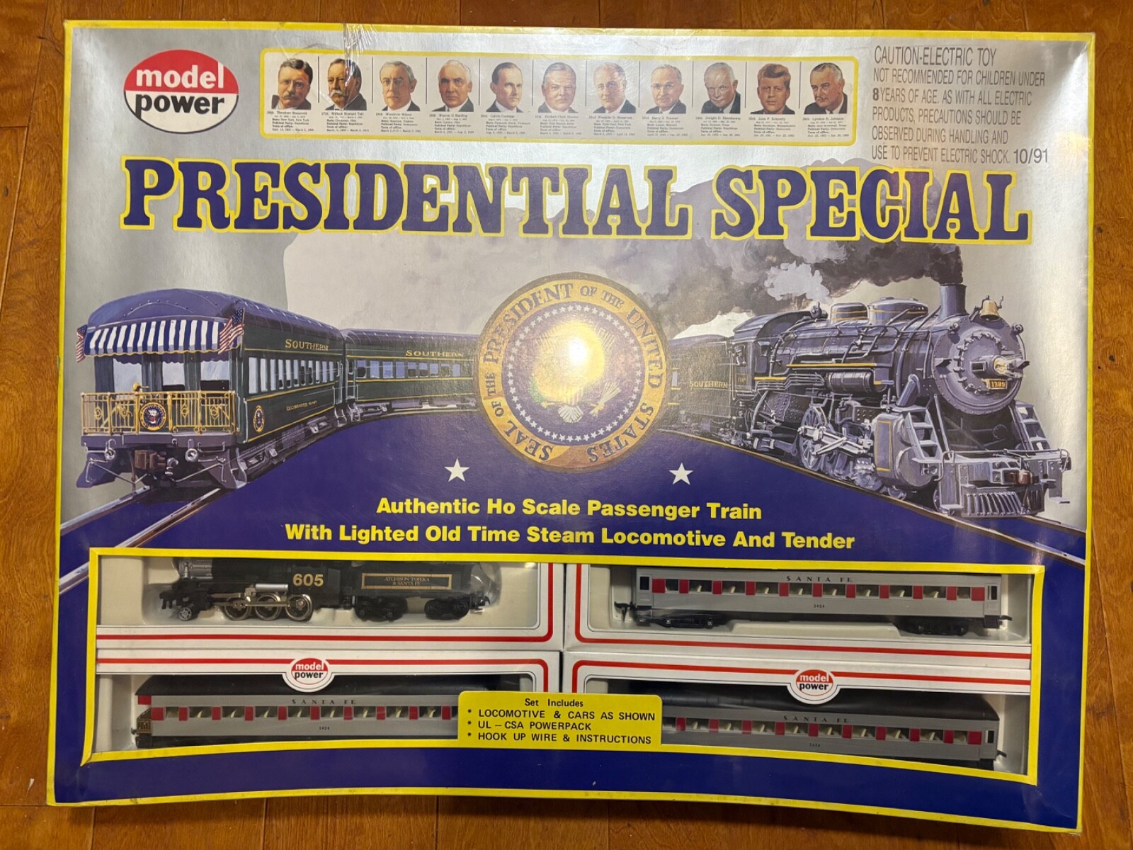 Model Power Presidential Special ATSF 605 Locomotive Santa Fe 3404 Cars UNUSED