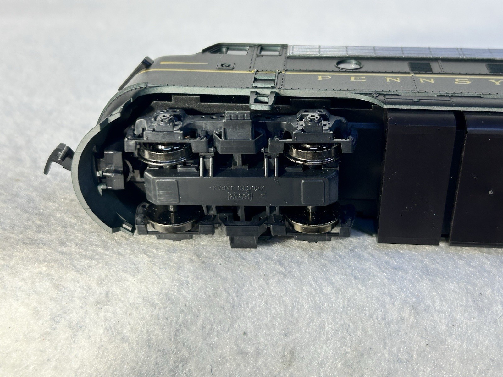Stout Stewart/KATO F-7-A/B Phase I Late PENNSY Locos Both Powered