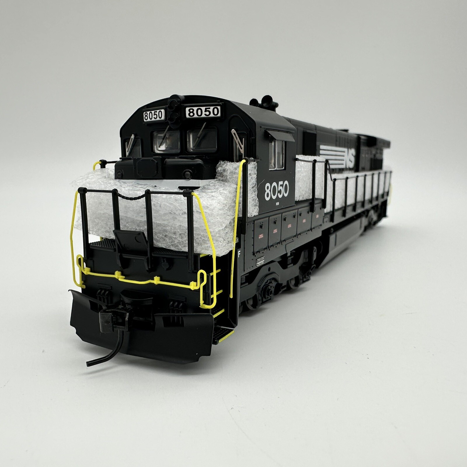 HO Broadway Ltd 4413 NORFOLK SOUTHERN 8050 GE C30-7 Paragon3 Rolling Thunder DCC