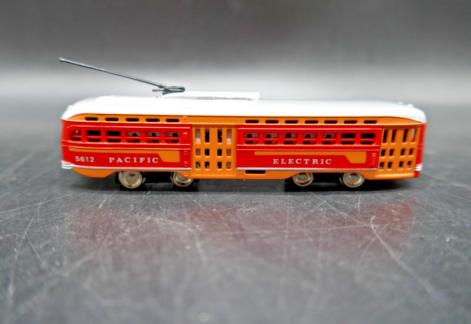 N Bachmann PCC Trolley Pacific Electric Motorized in Box (Needs Work, Read Desc)